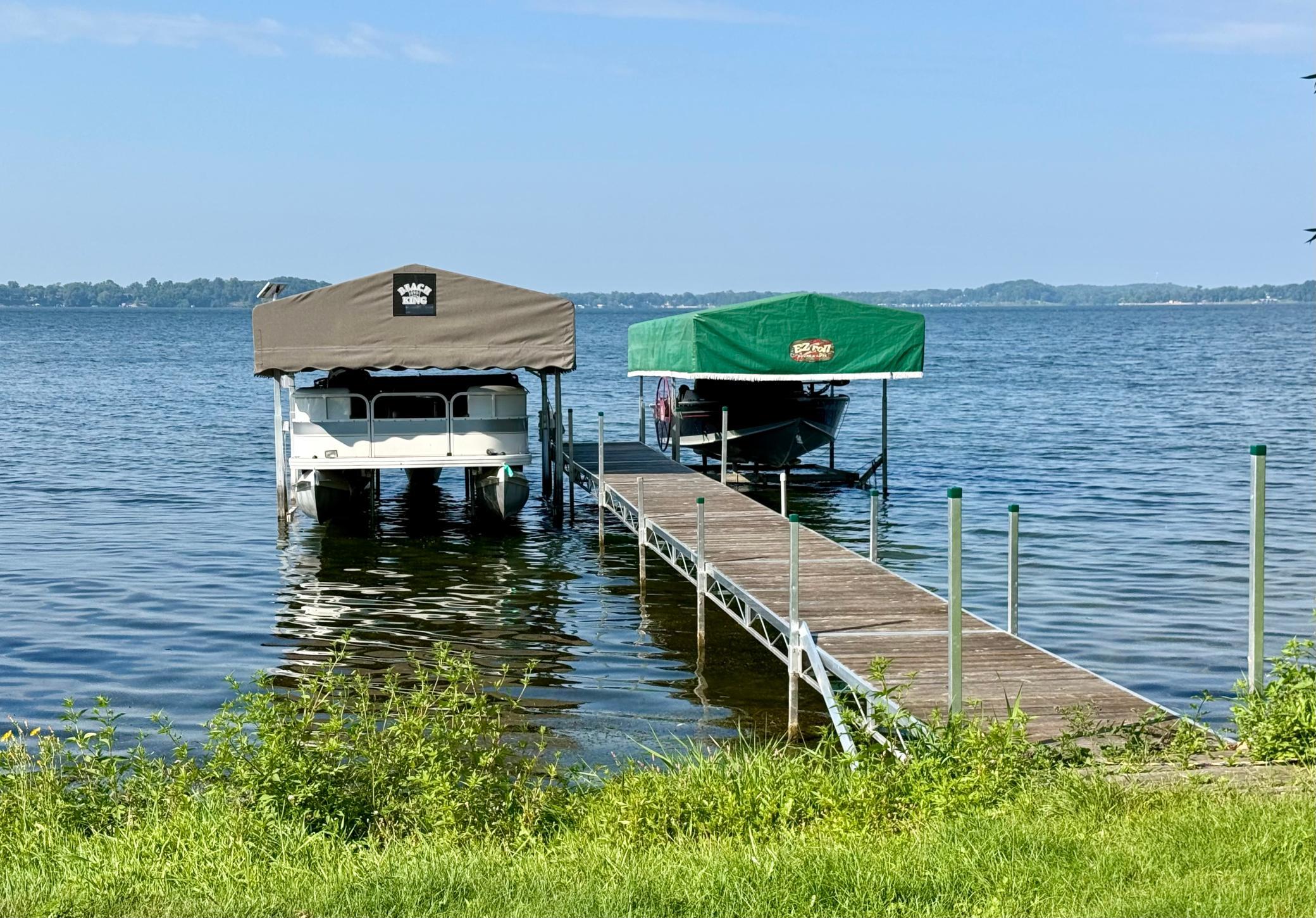 1583 E Shore Drive Property Photo 18