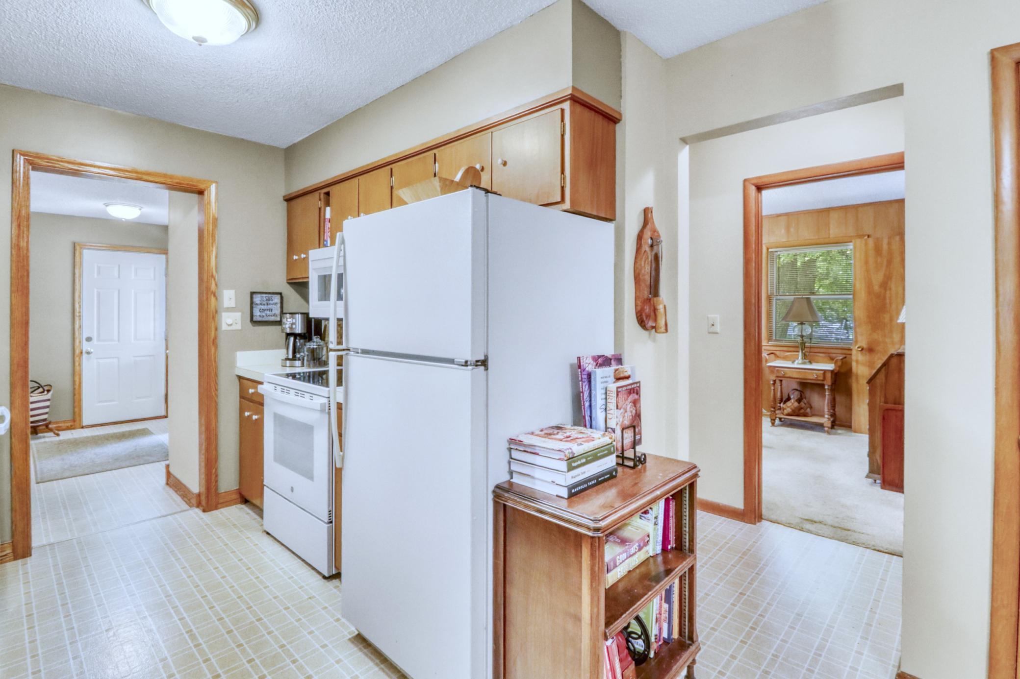 1583 E Shore Drive Property Photo 33