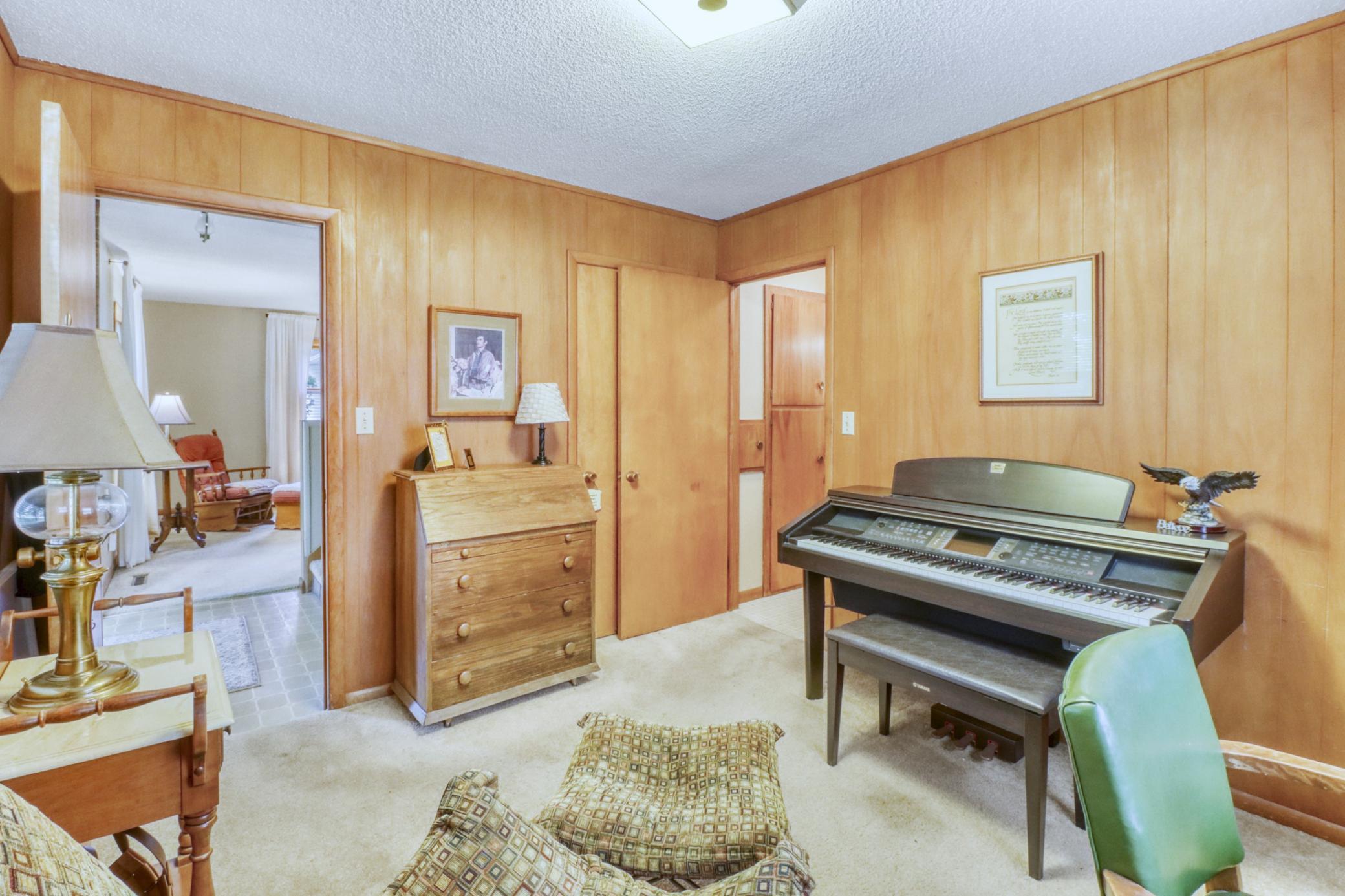 1583 E Shore Drive Property Photo 47