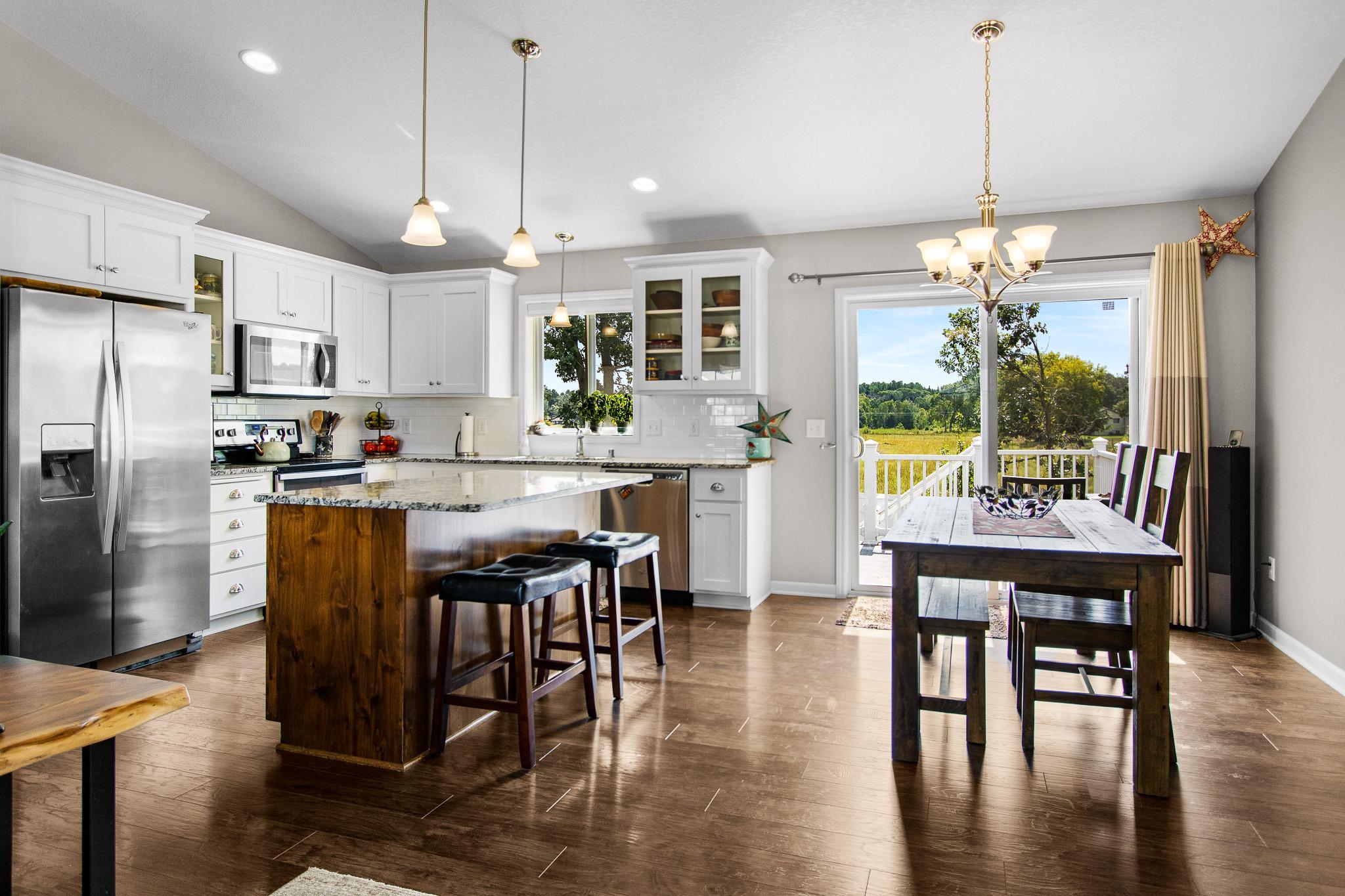 13190 10th Circle S Property Photo 8