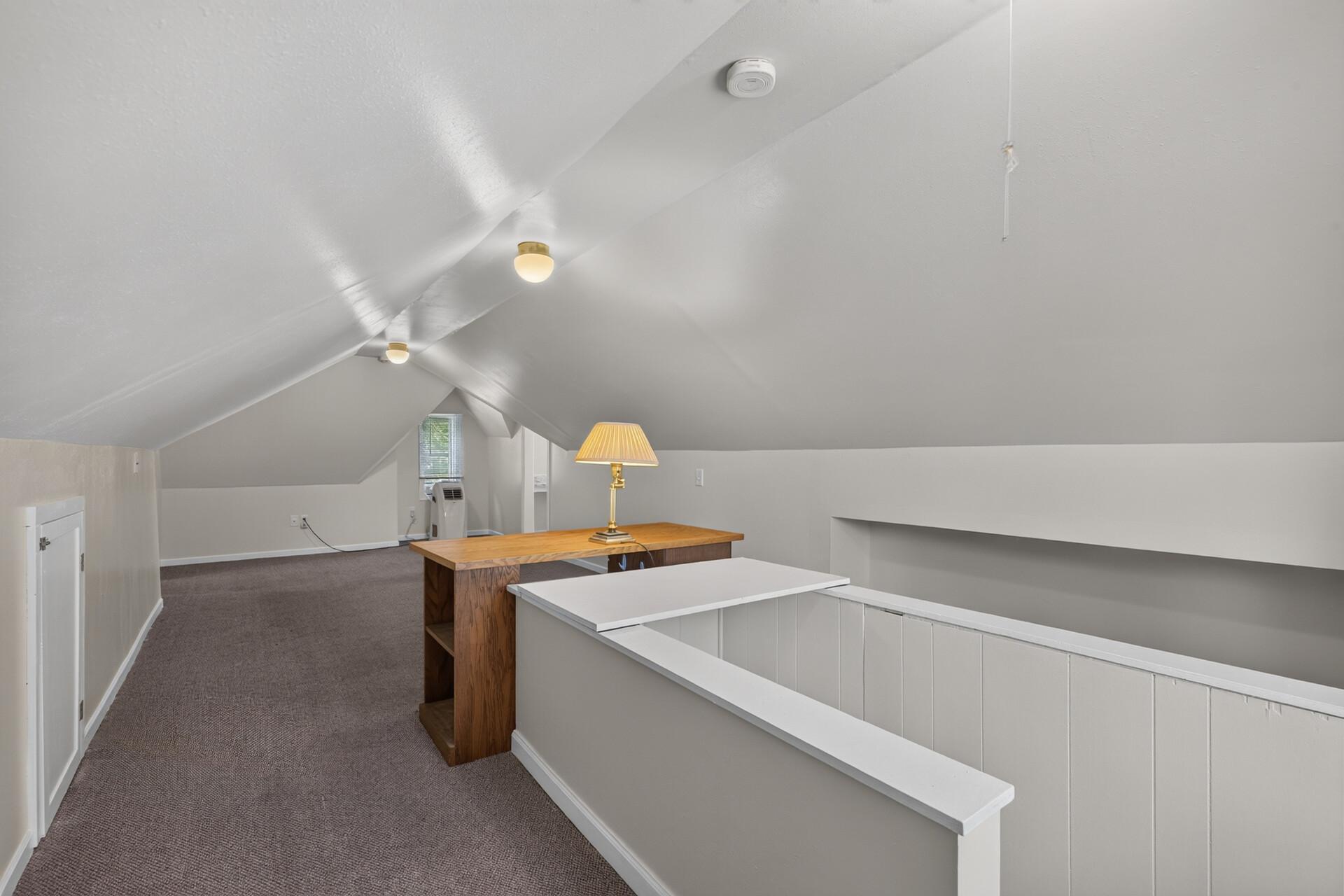 4242 Thomas Avenue N Property Photo 22