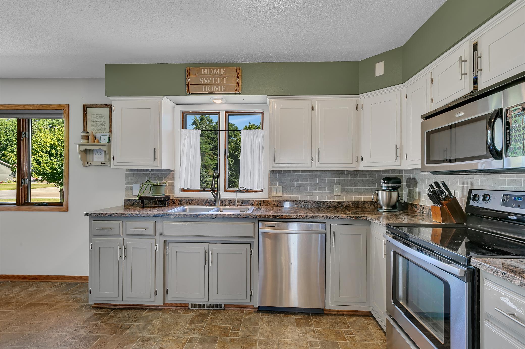255 River Street Property Photo 11