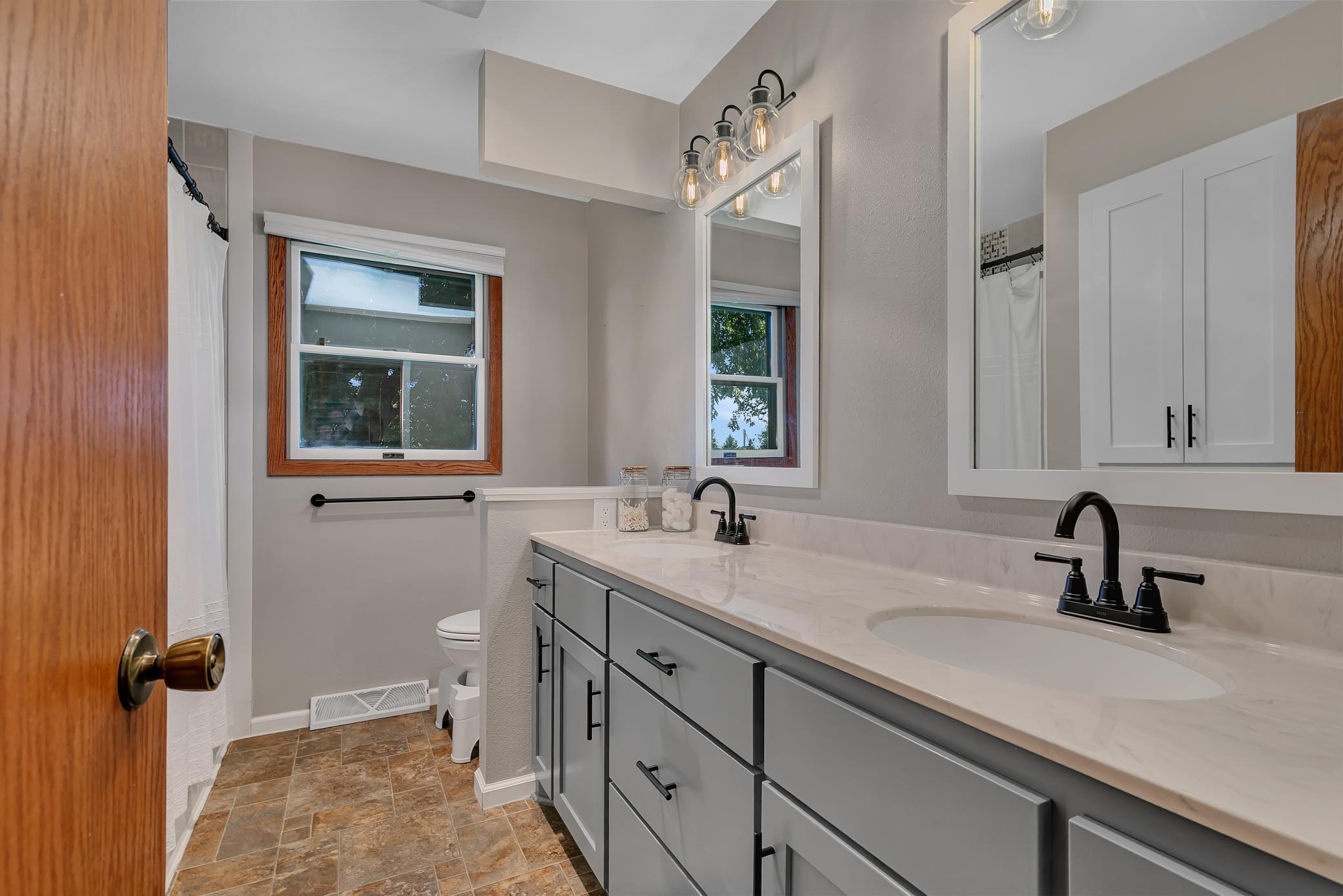 255 River Street Property Photo 19