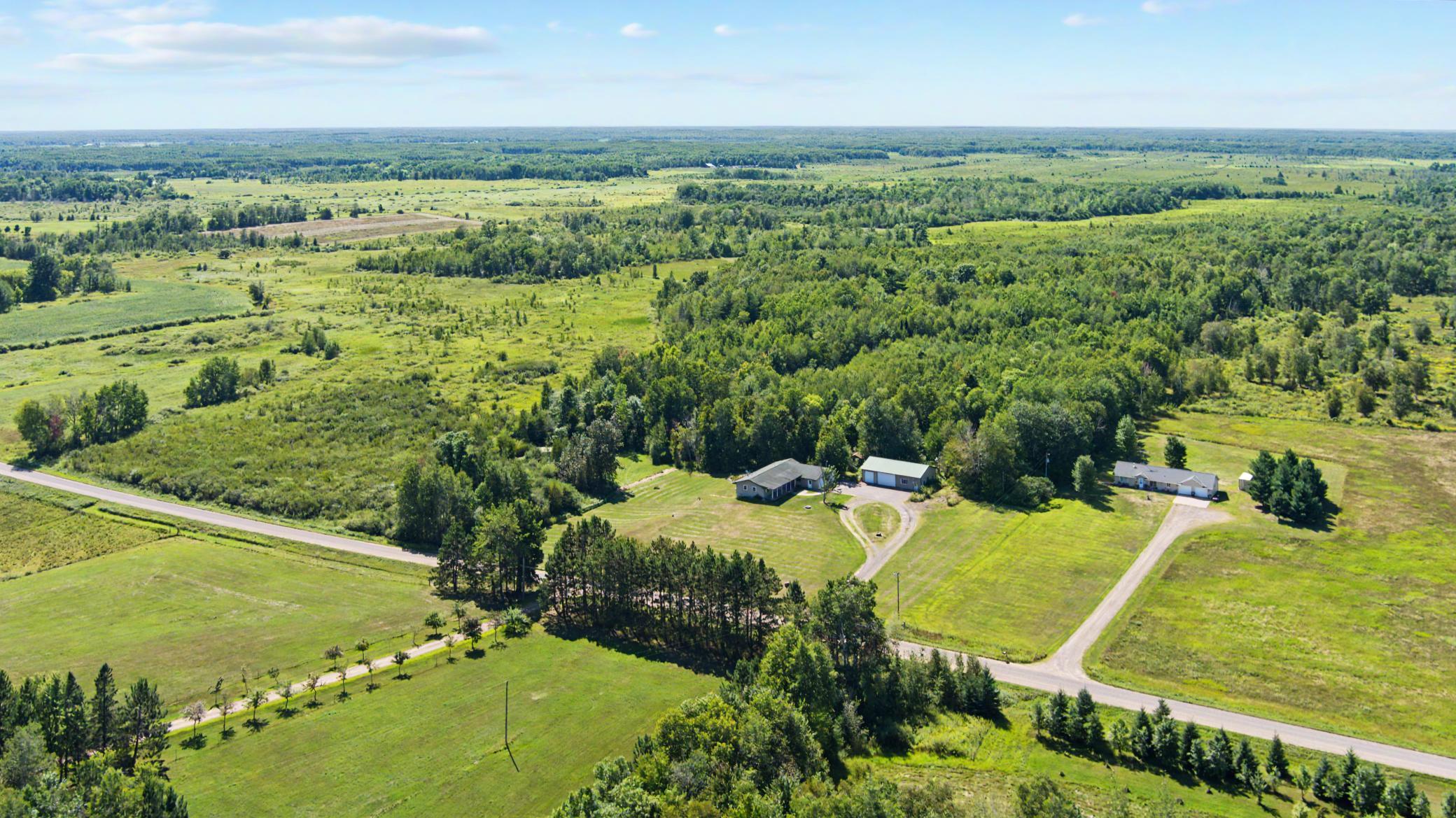 37981 Southfork Road Property Photo 9