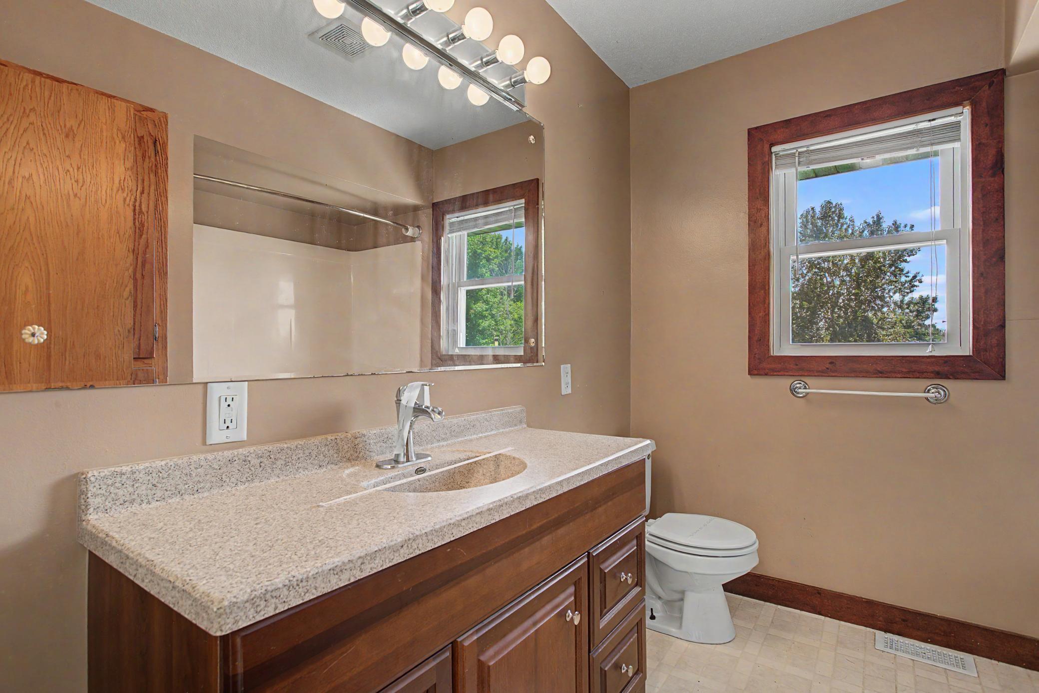 37981 Southfork Road Property Photo 21