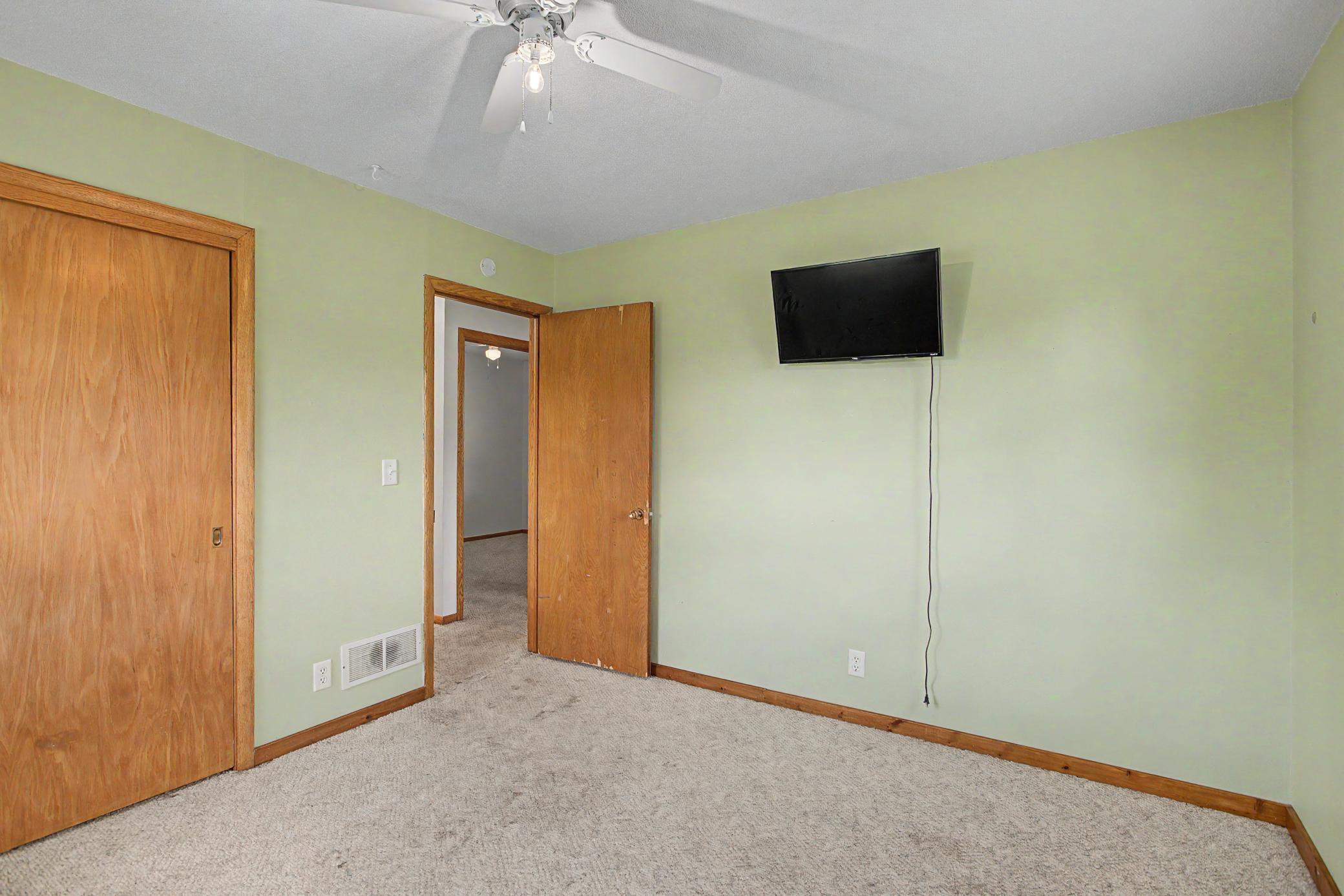37981 Southfork Road Property Photo 26