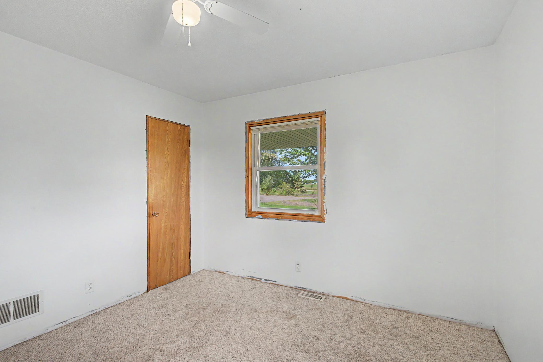37981 Southfork Road Property Photo 27