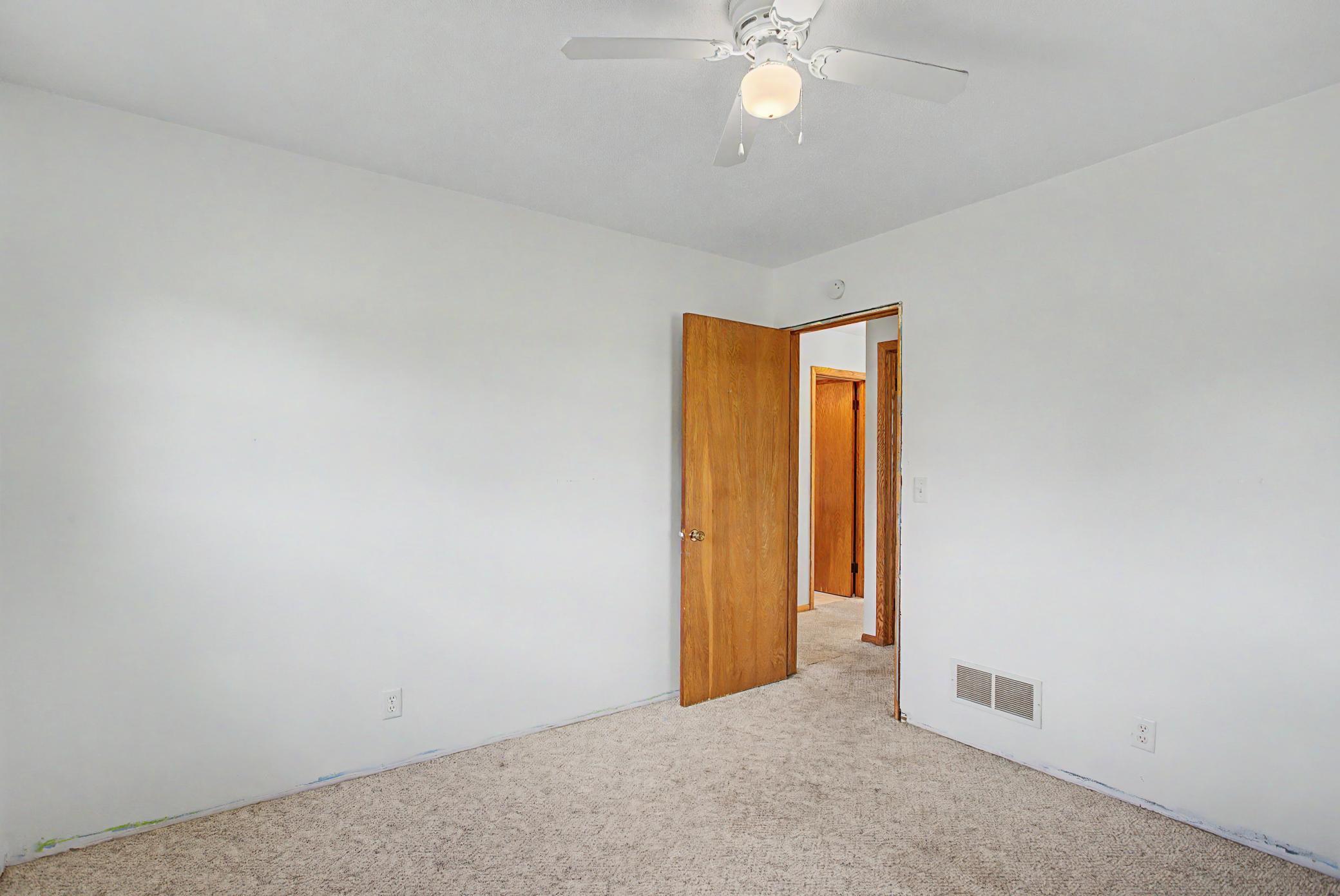 37981 Southfork Road Property Photo 29