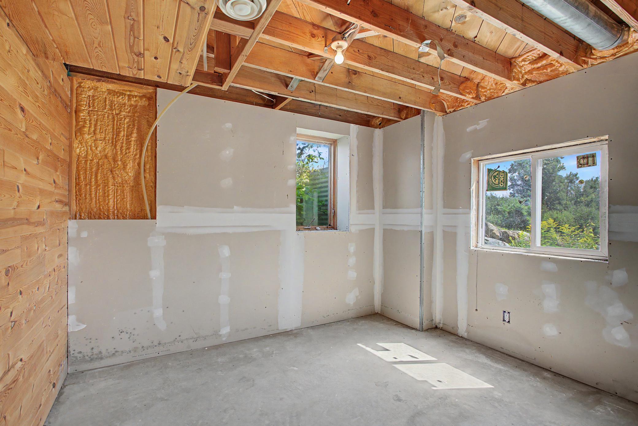 37981 Southfork Road Property Photo 37