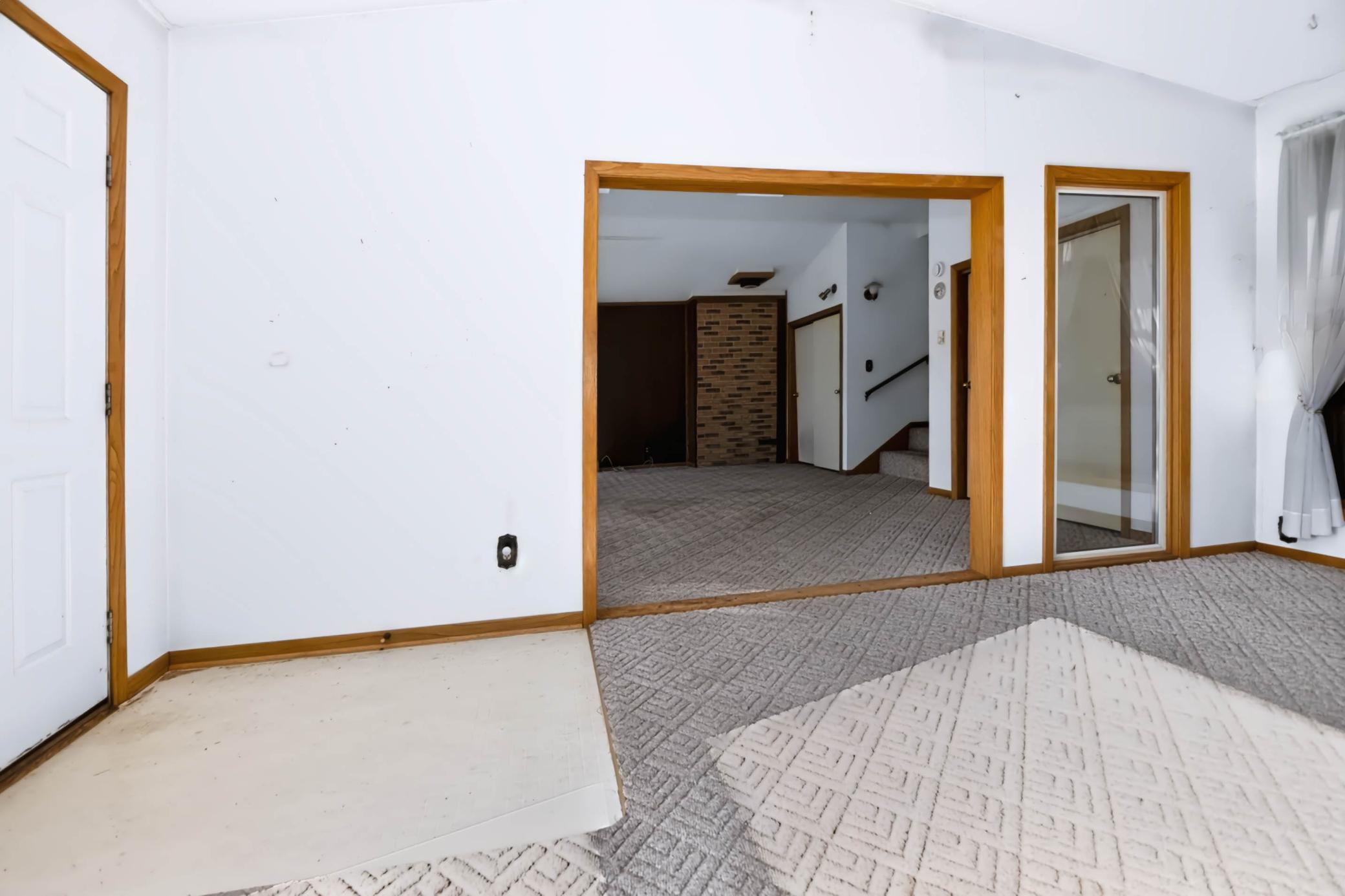 29201 County Highway 75 Property Photo 25