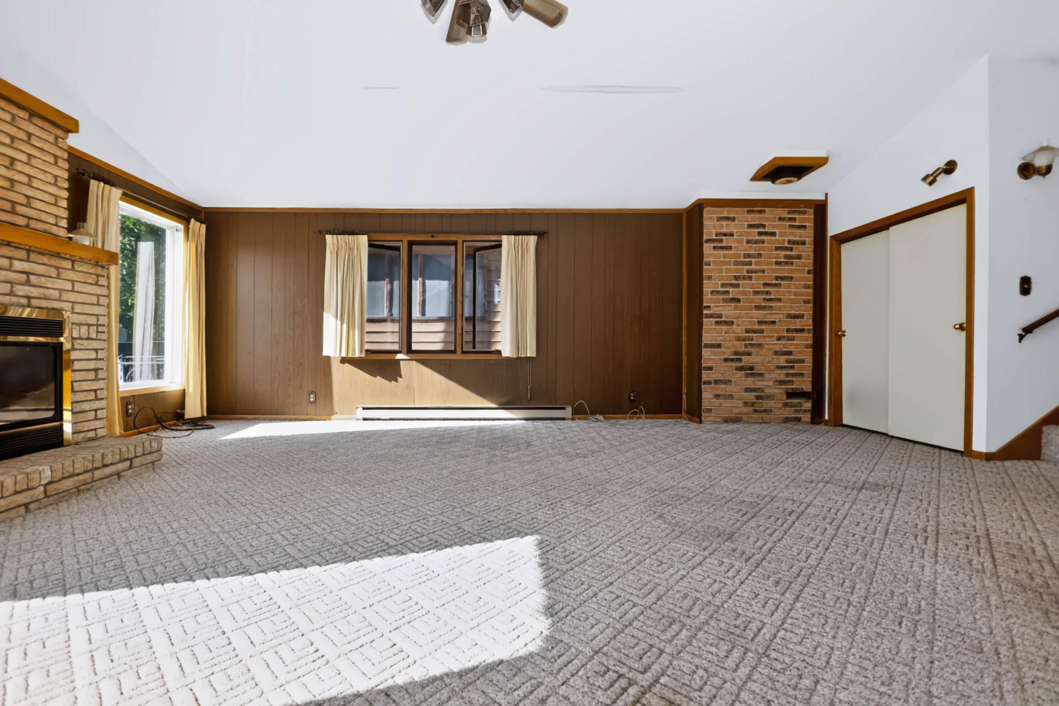 29201 County Highway 75 Property Photo 27