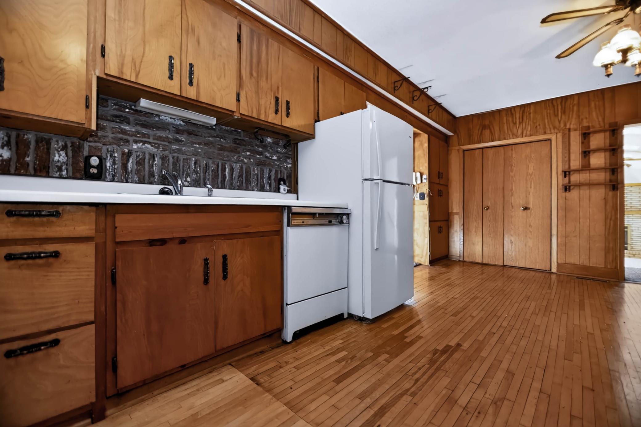 29201 County Highway 75 Property Photo 41