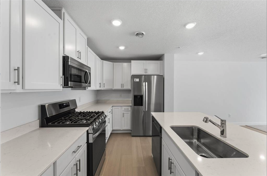 15011 Adare Way Property Photo 3