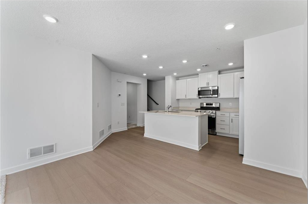15011 Adare Way Property Photo 4
