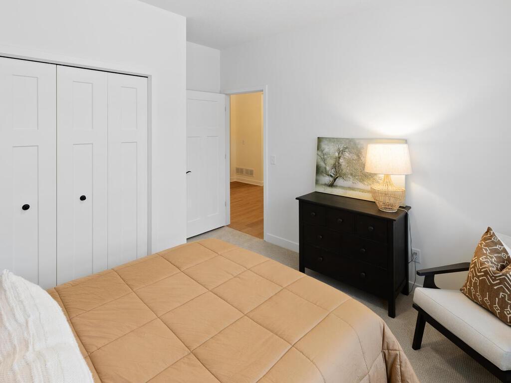 7810 Austin Path Property Photo 5