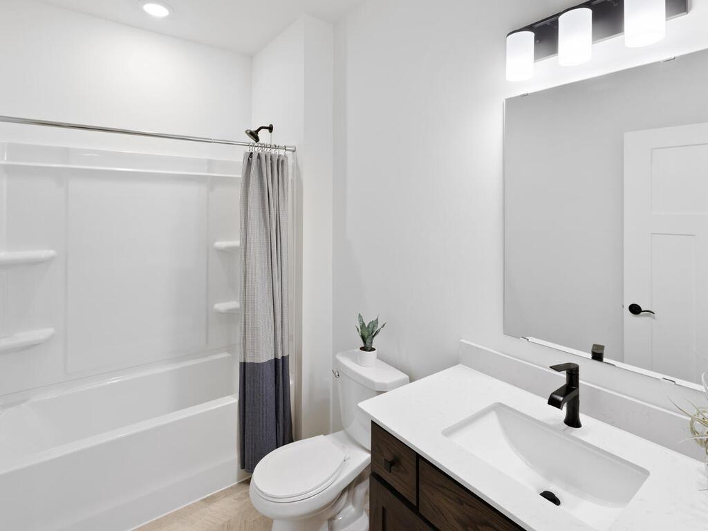 7810 Austin Path Property Photo 6