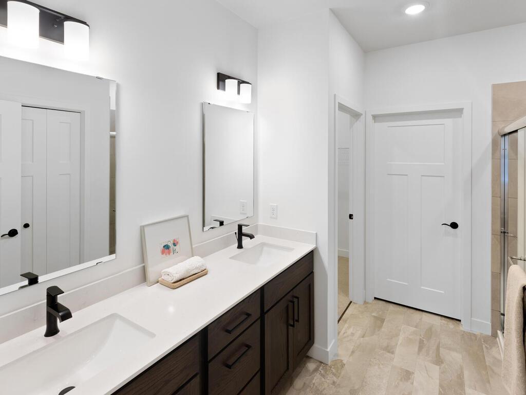 7810 Austin Path Property Photo 19