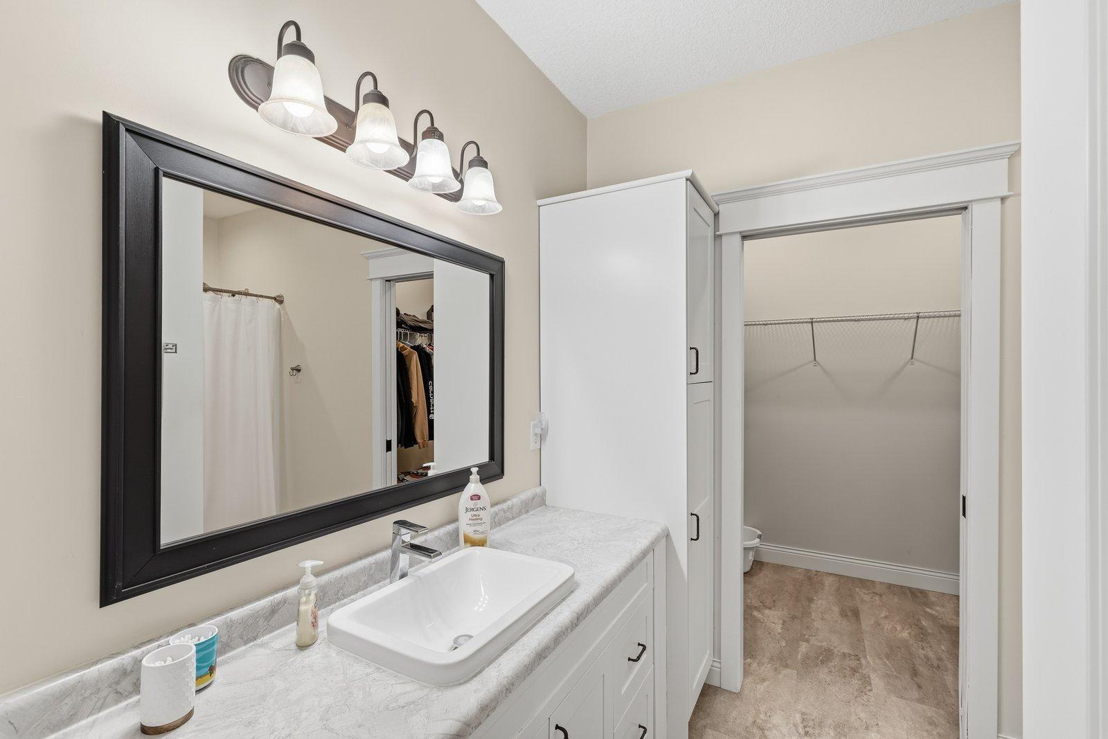 400 Jon Brown Drive Property Photo 15