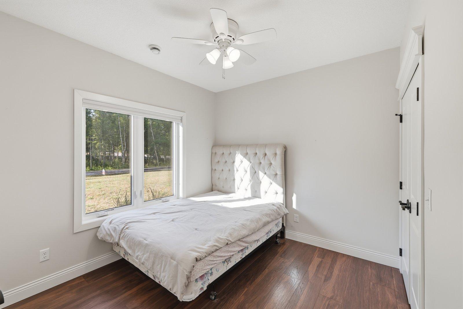 400 Jon Brown Drive Property Photo 18