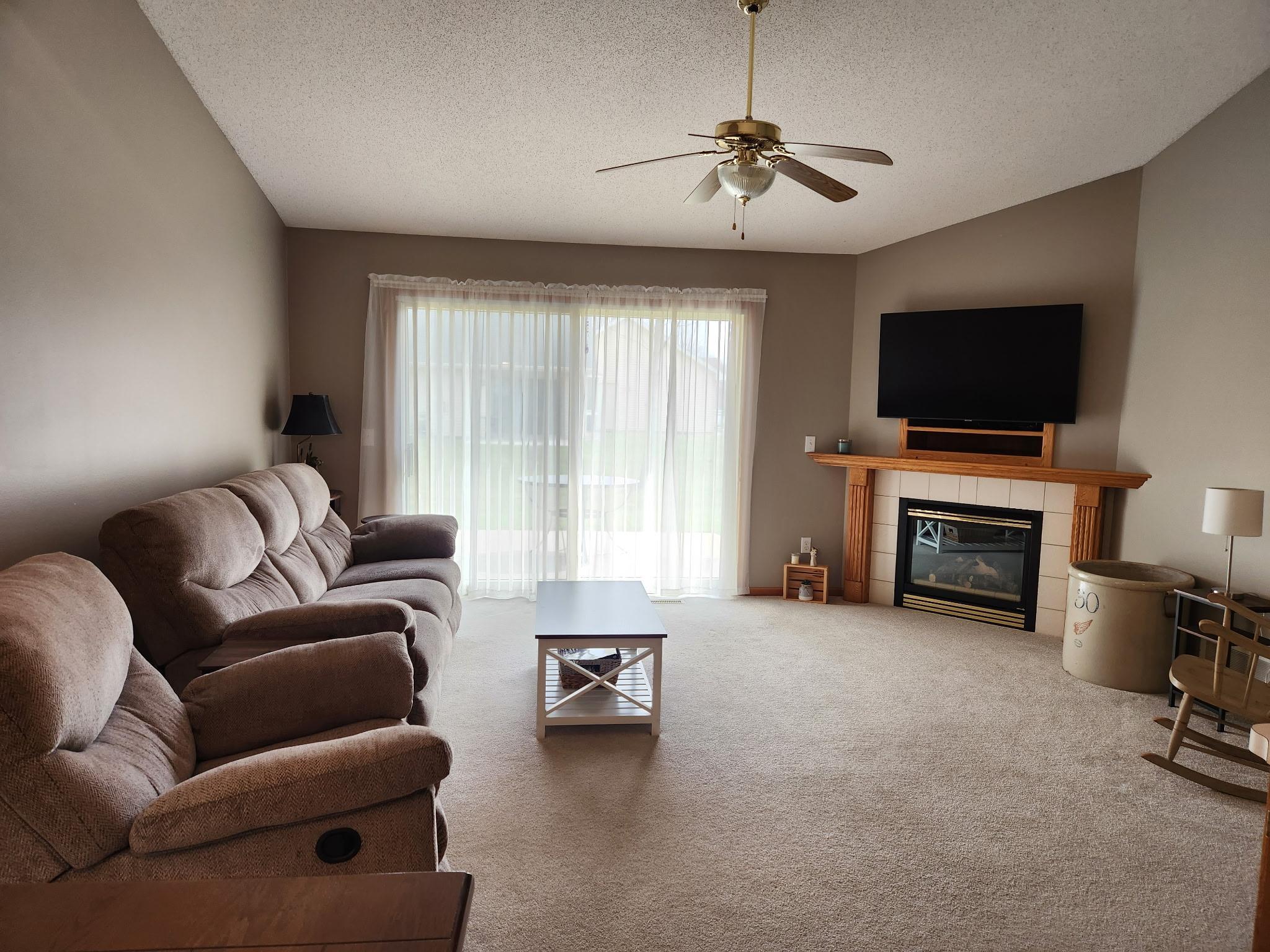 707 Ochotto Lake Drive Property Photo 6