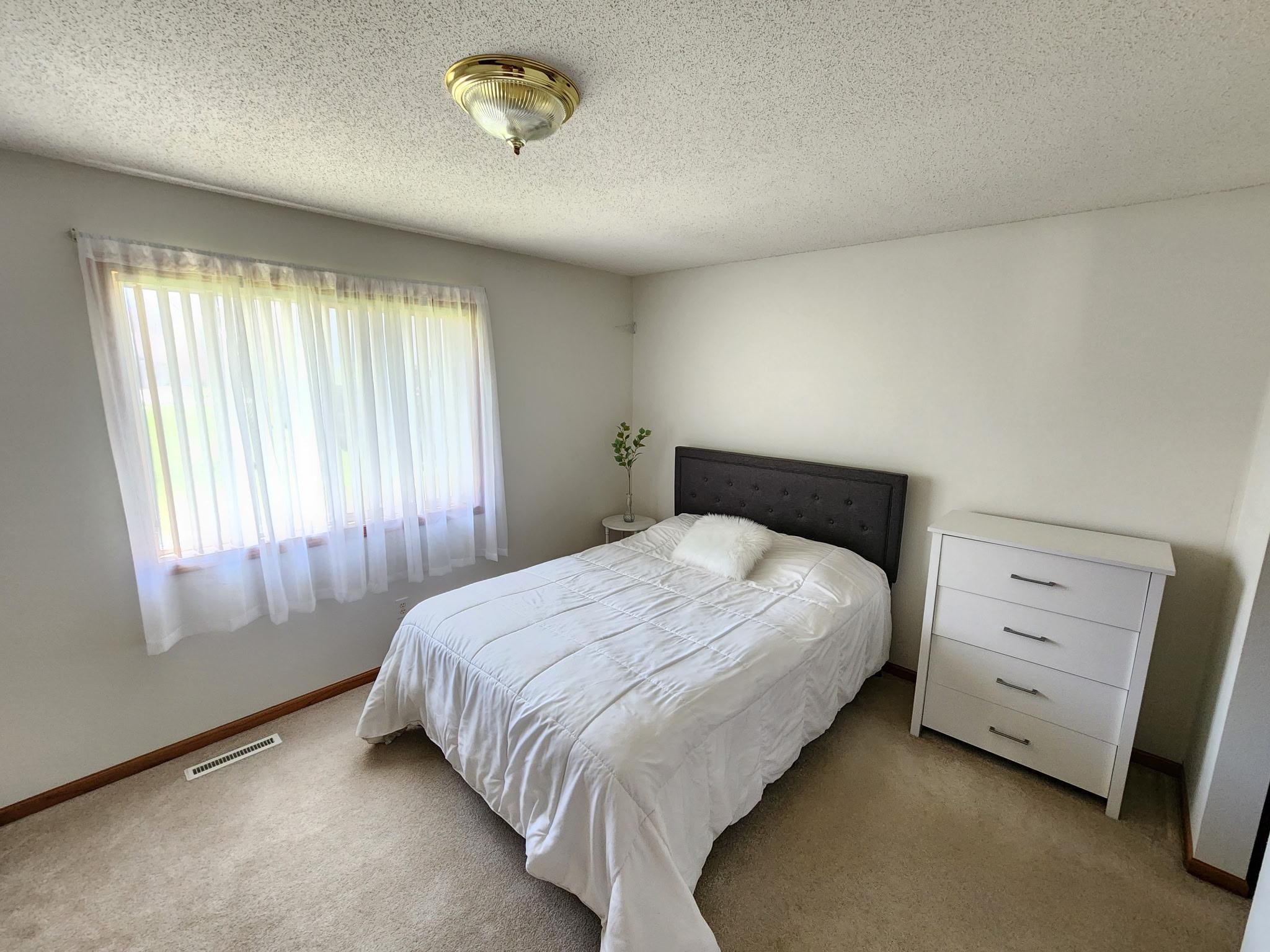 707 Ochotto Lake Drive Property Photo 7