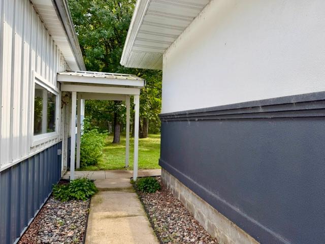 1329 Isleview Road Property Photo 17