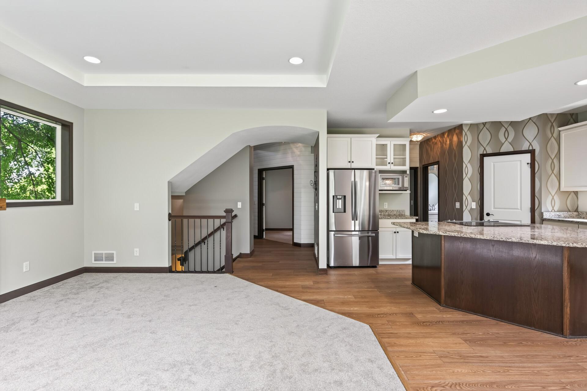 1545 Maple Place Property Photo 12
