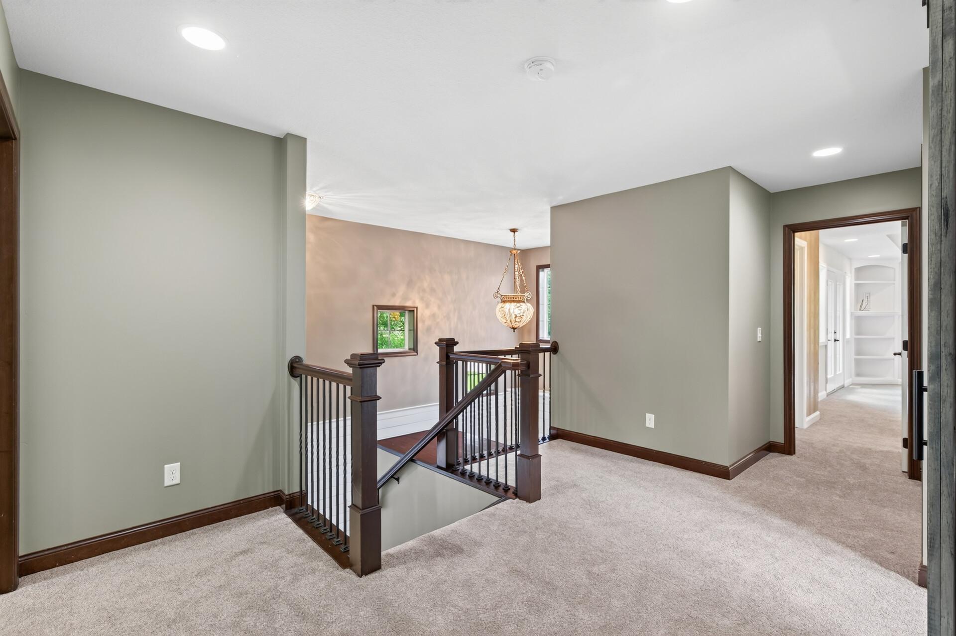 1545 Maple Place Property Photo 23