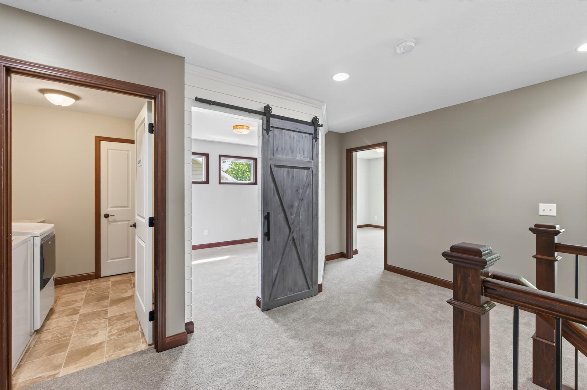 1545 Maple Place Property Photo 34