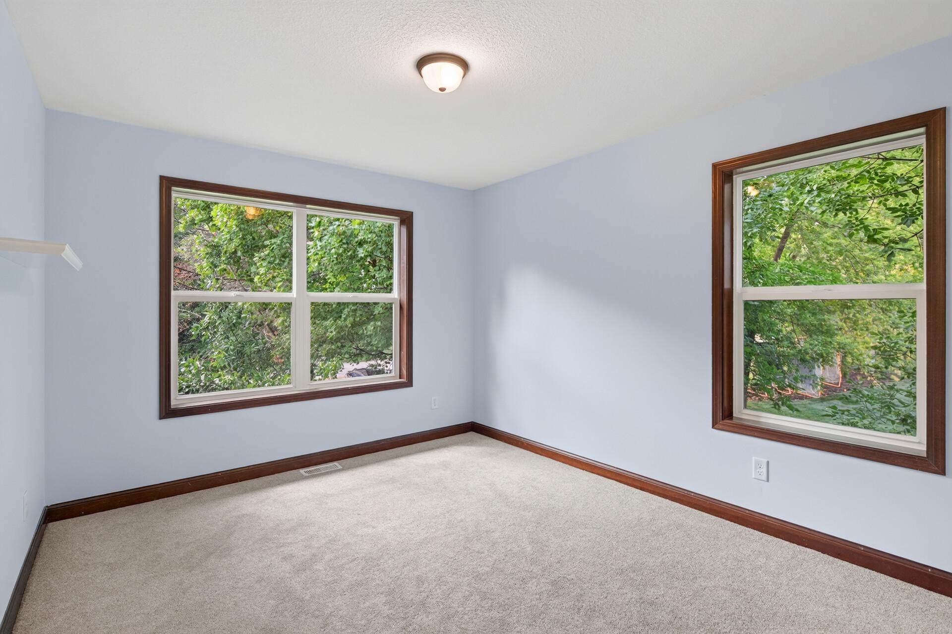 1545 Maple Place Property Photo 40