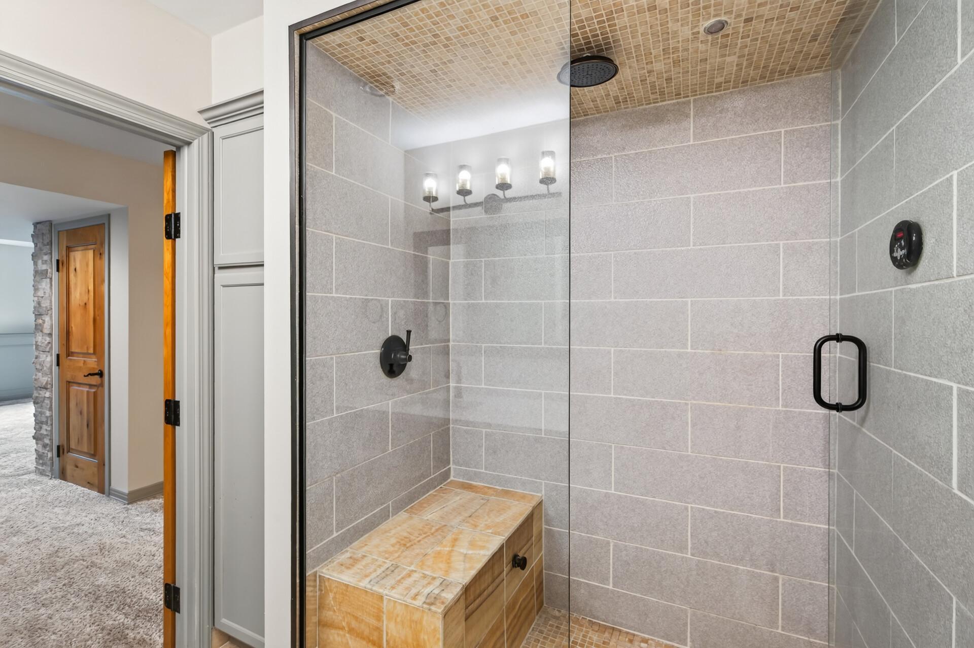 1545 Maple Place Property Photo 48