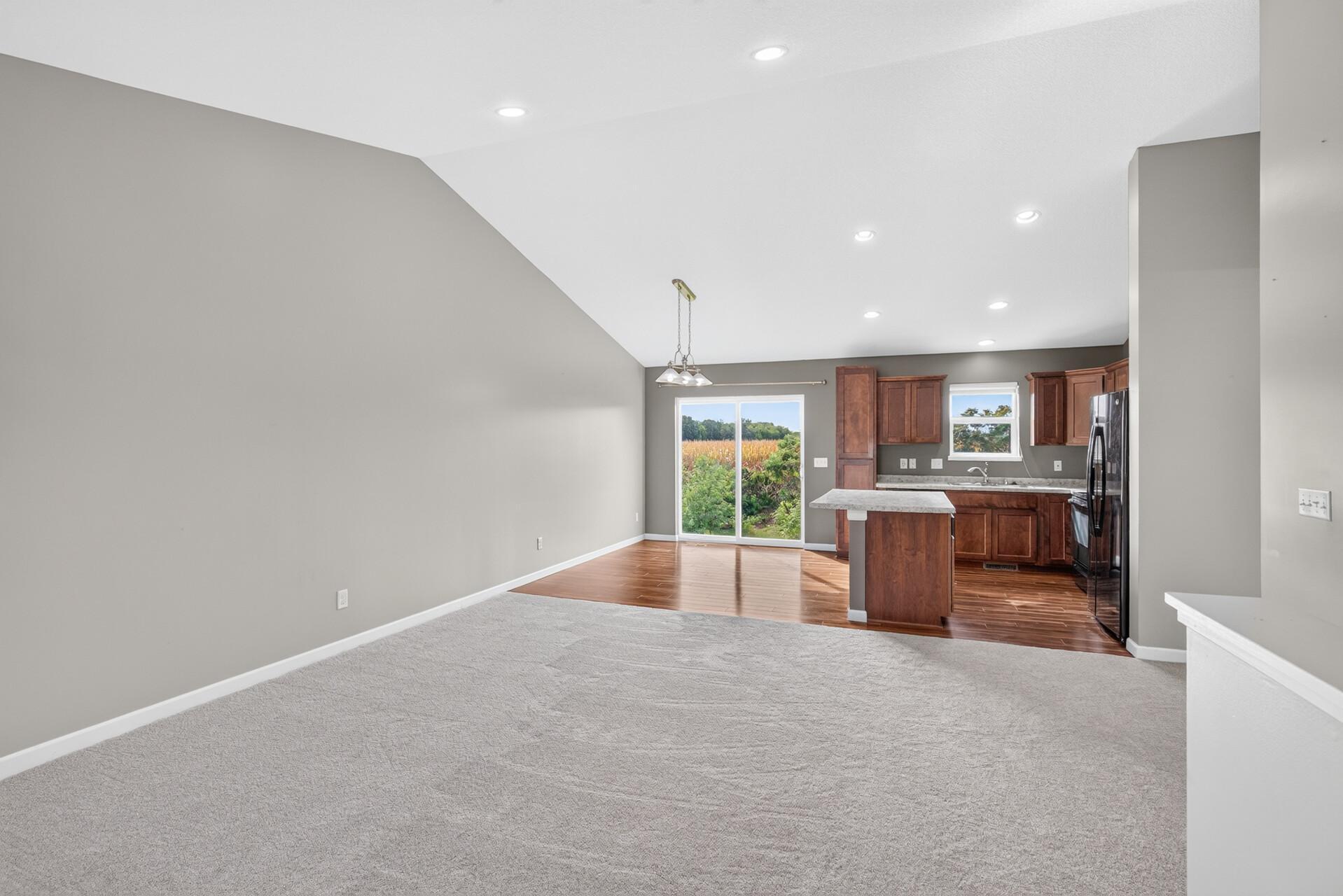 930 Meadows Boulevard Property Photo 6