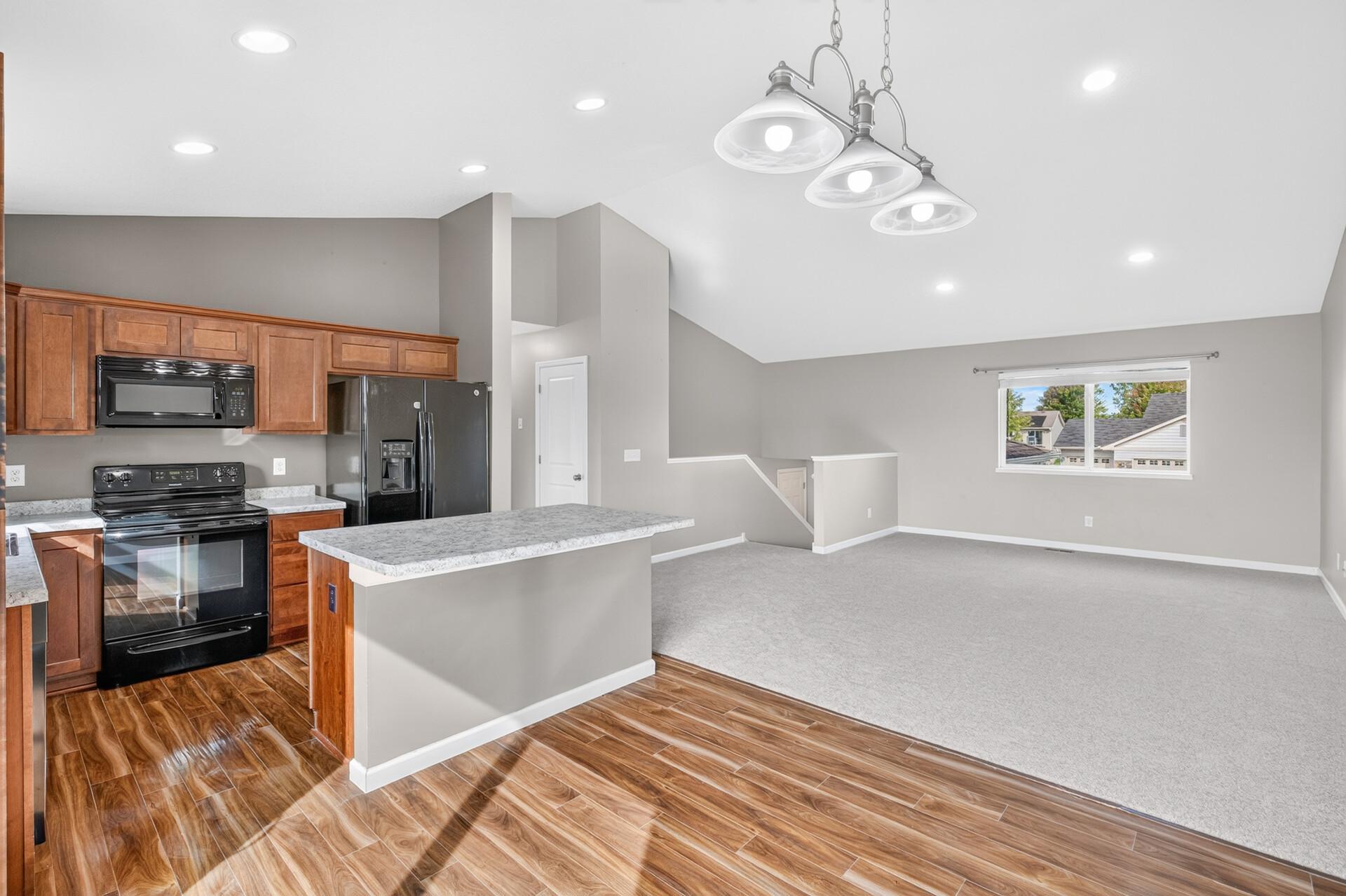 930 Meadows Boulevard Property Photo 7