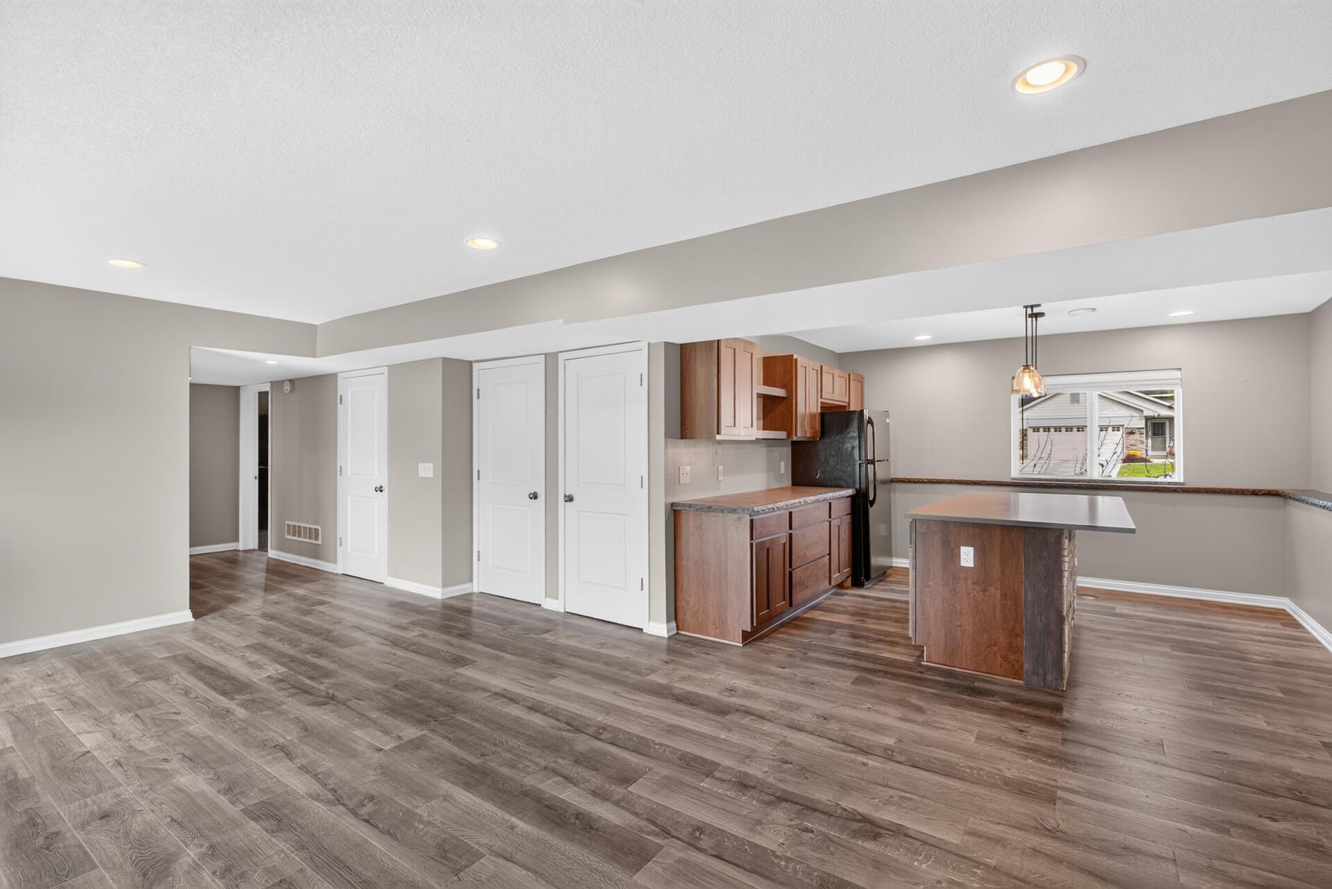 930 Meadows Boulevard Property Photo 18