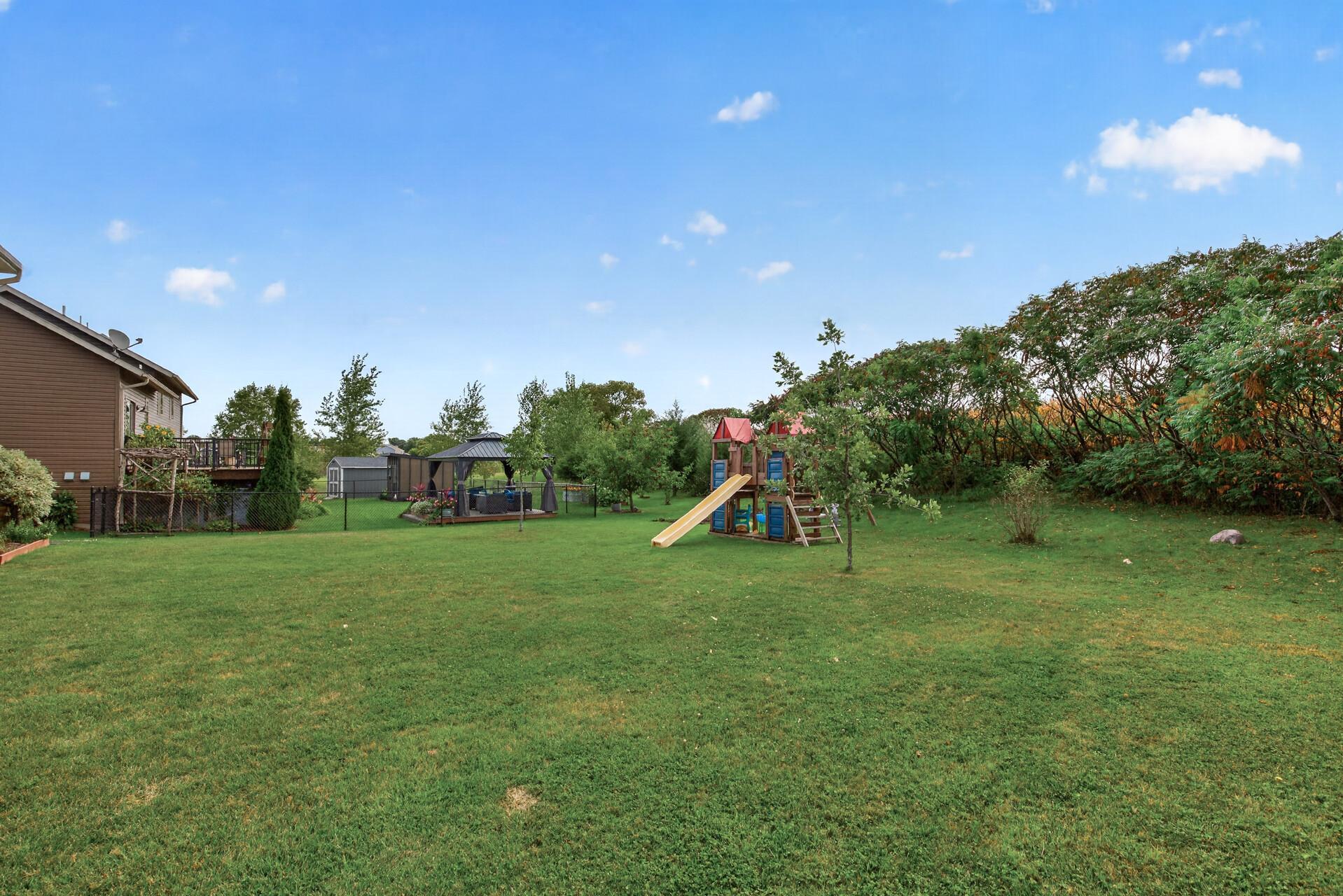 930 Meadows Boulevard Property Photo 29