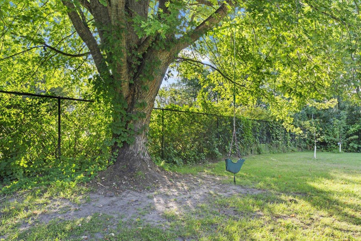 31813 Lakeway Drive Ne Property Photo 42