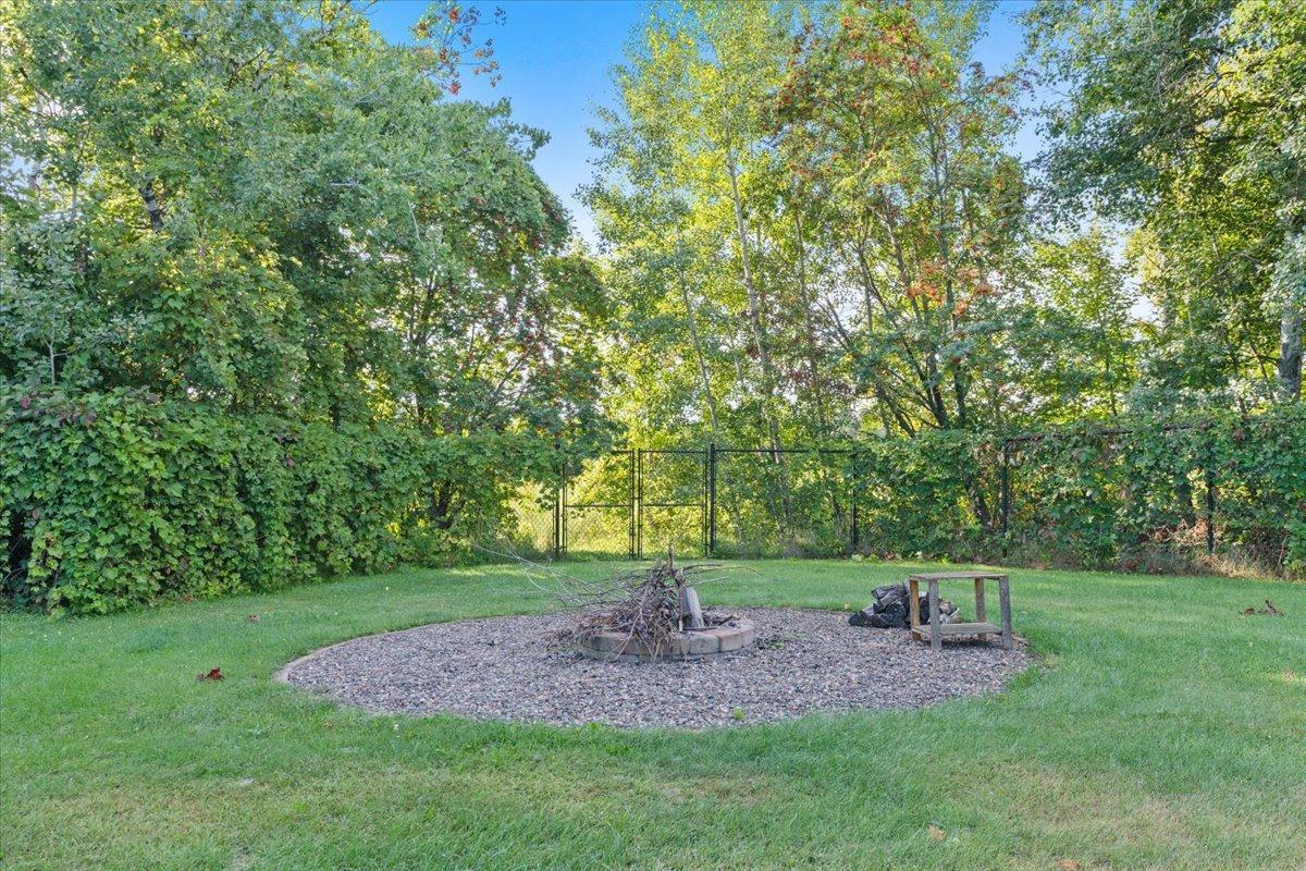 31813 Lakeway Drive Ne Property Photo 44