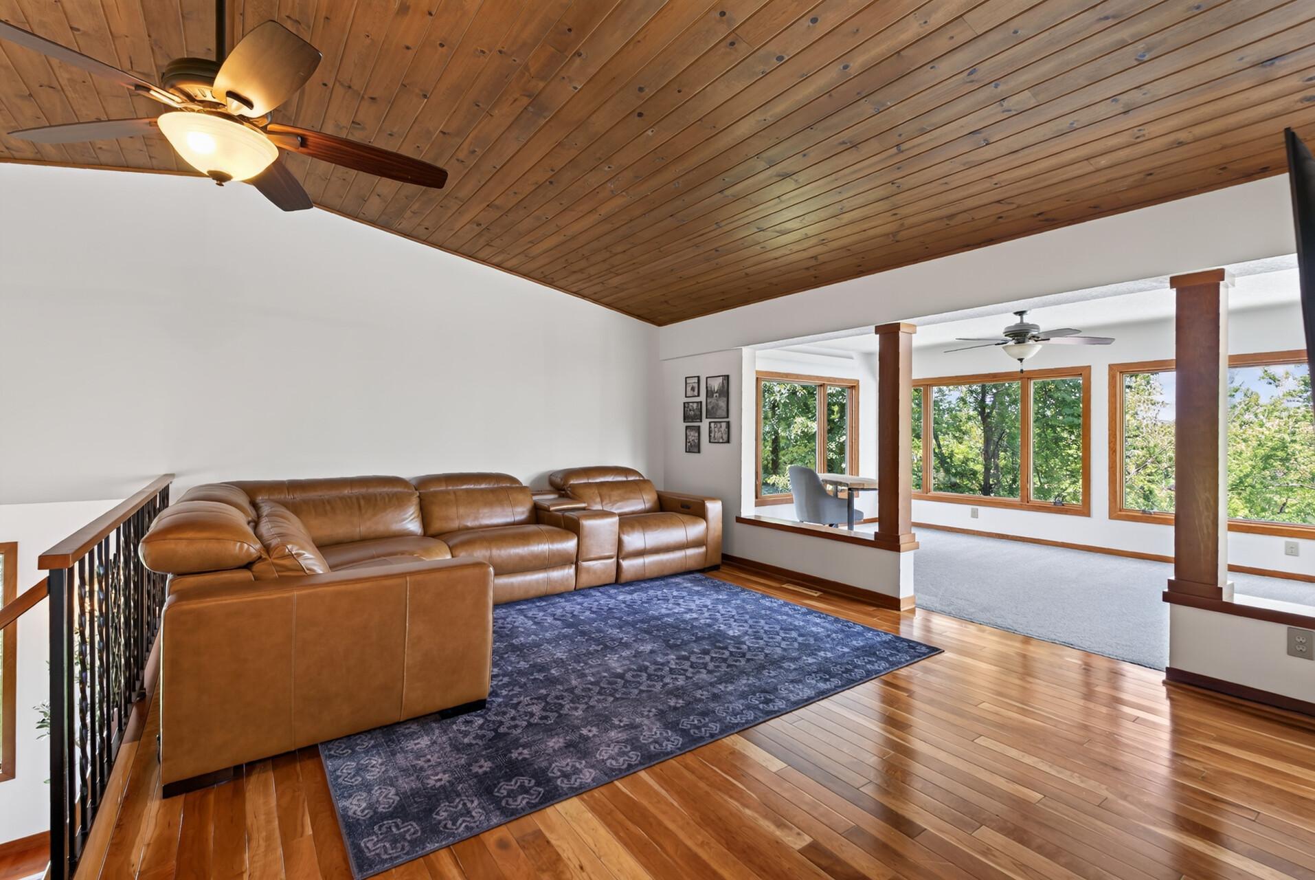 12510 Overlook Road Property Photo 32