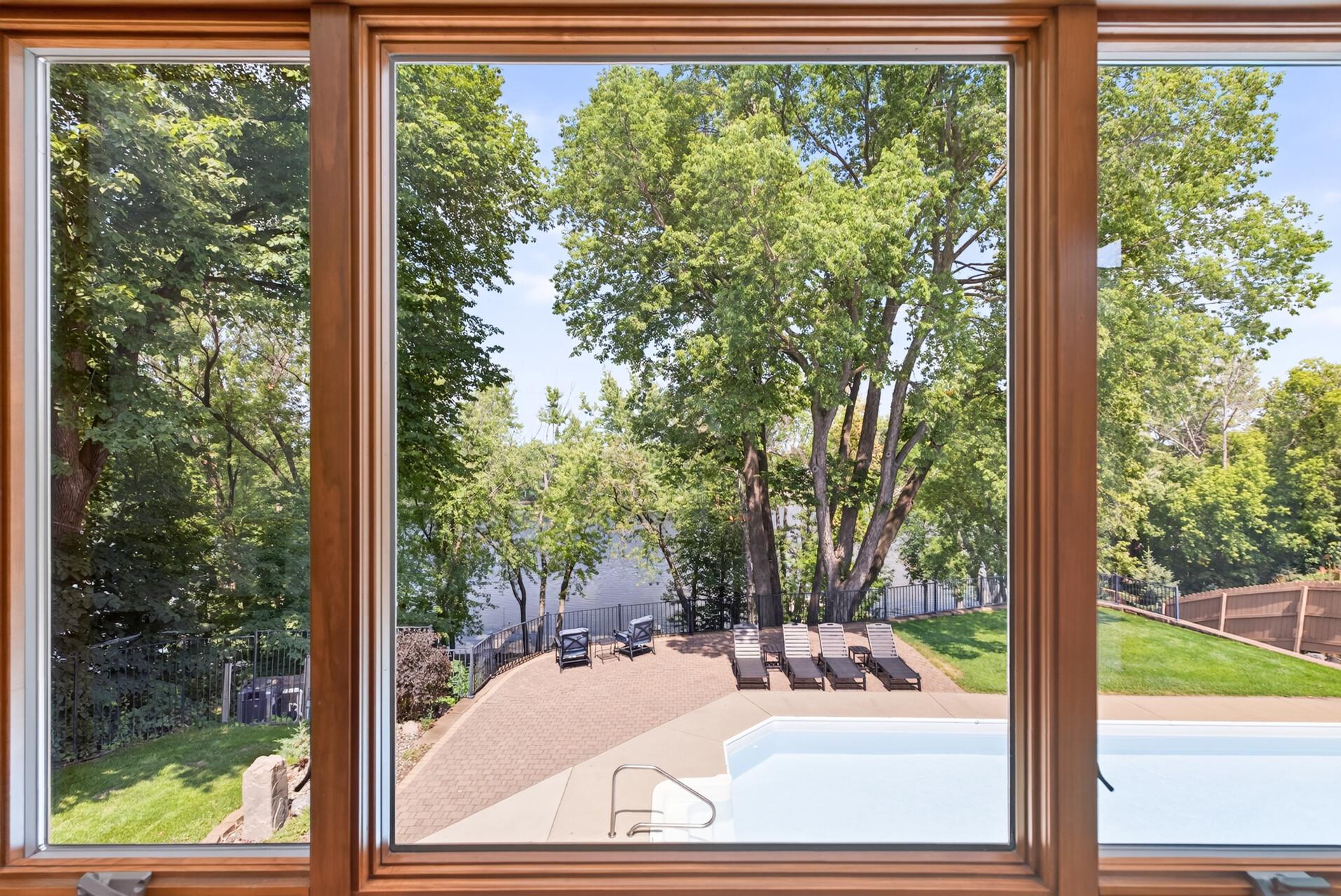12510 Overlook Road Property Photo 39