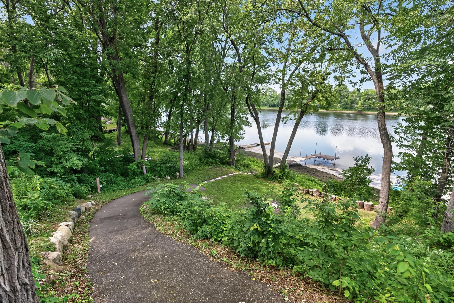 12510 Overlook Road Property Photo 77