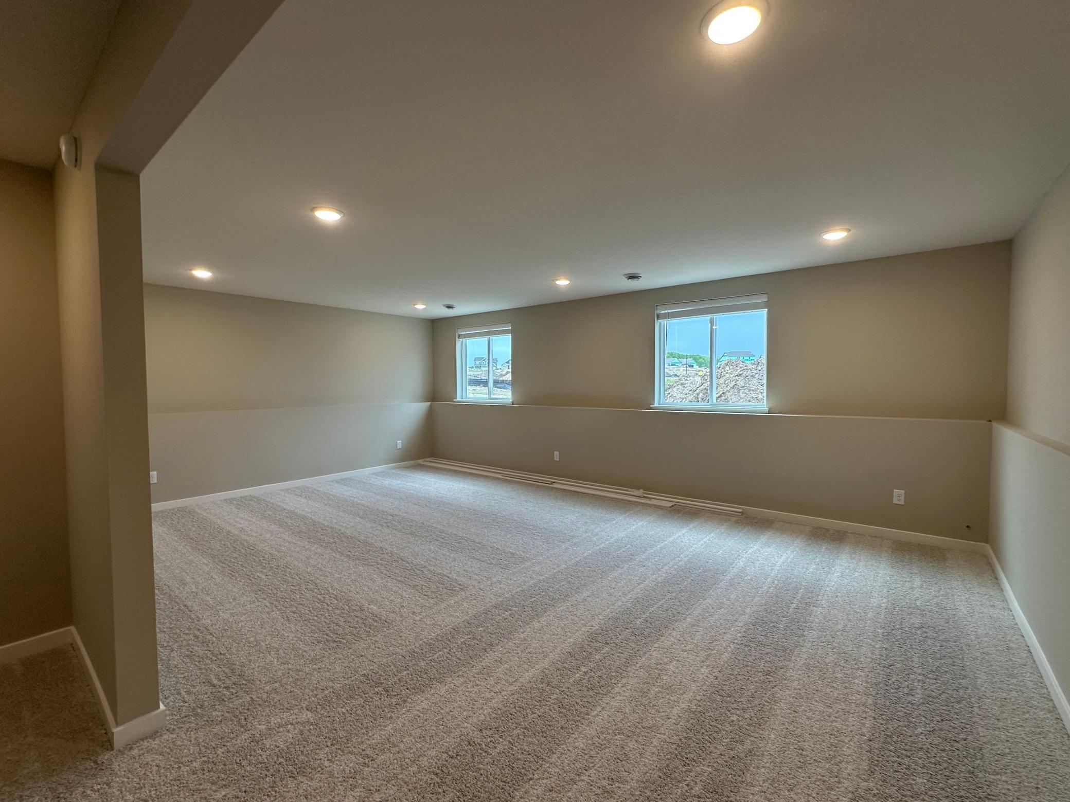 1664 Lund Way Property Photo 10