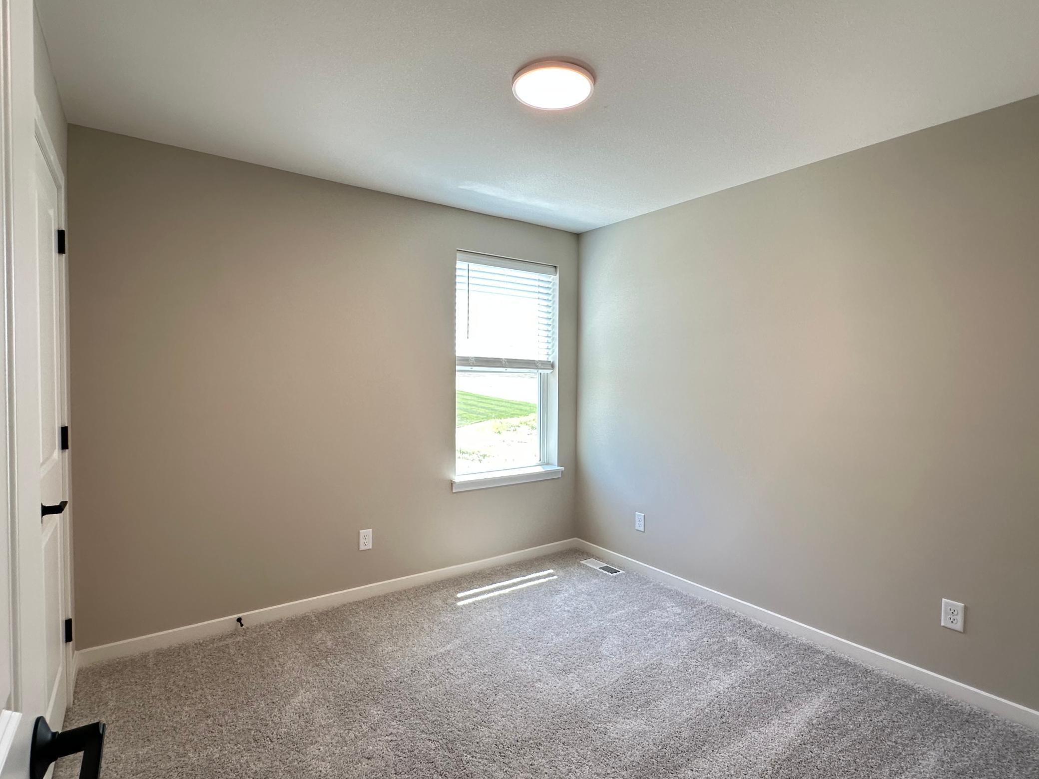 1664 Lund Way Property Photo 16
