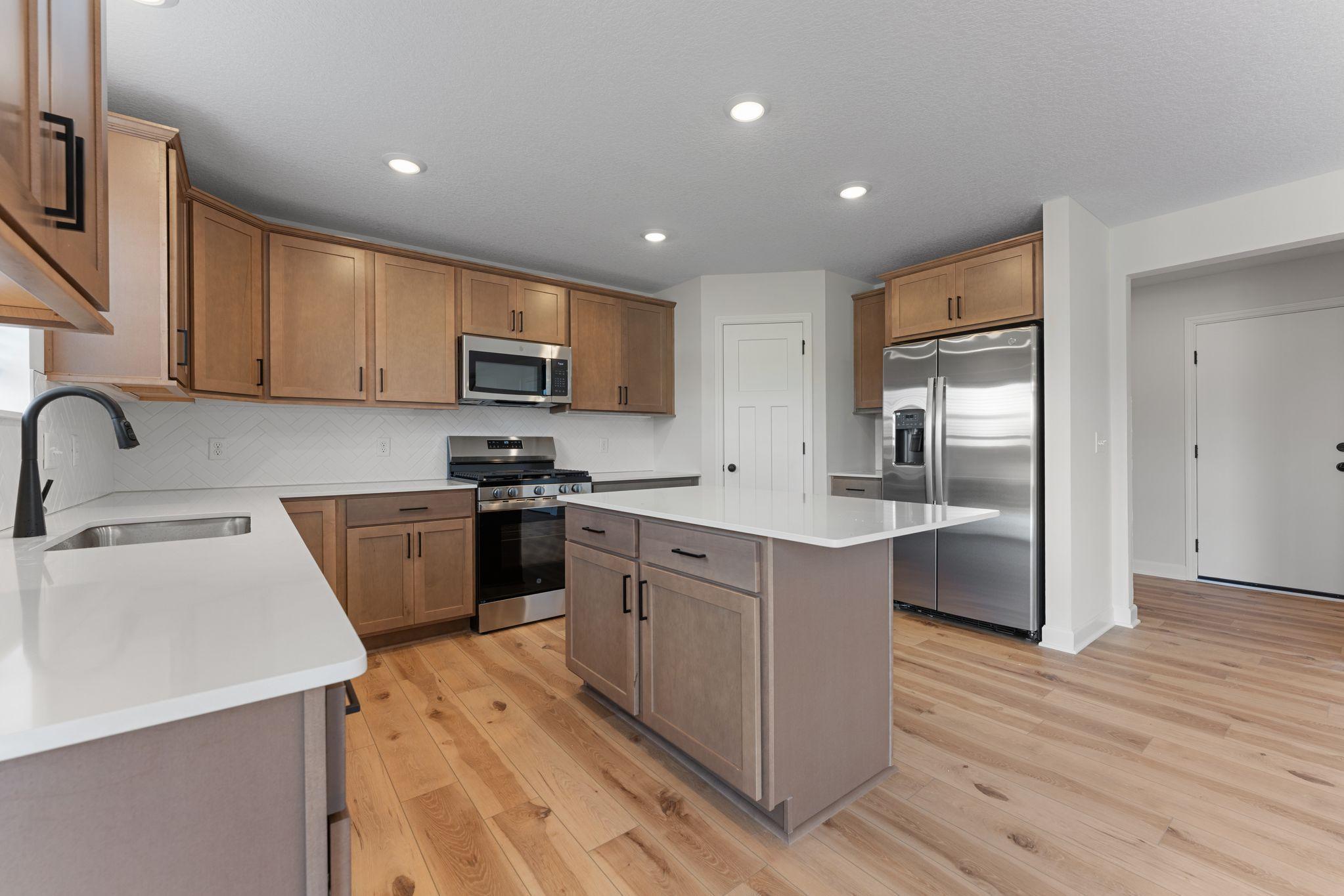 1173 Annagaire Curve Property Photo 5