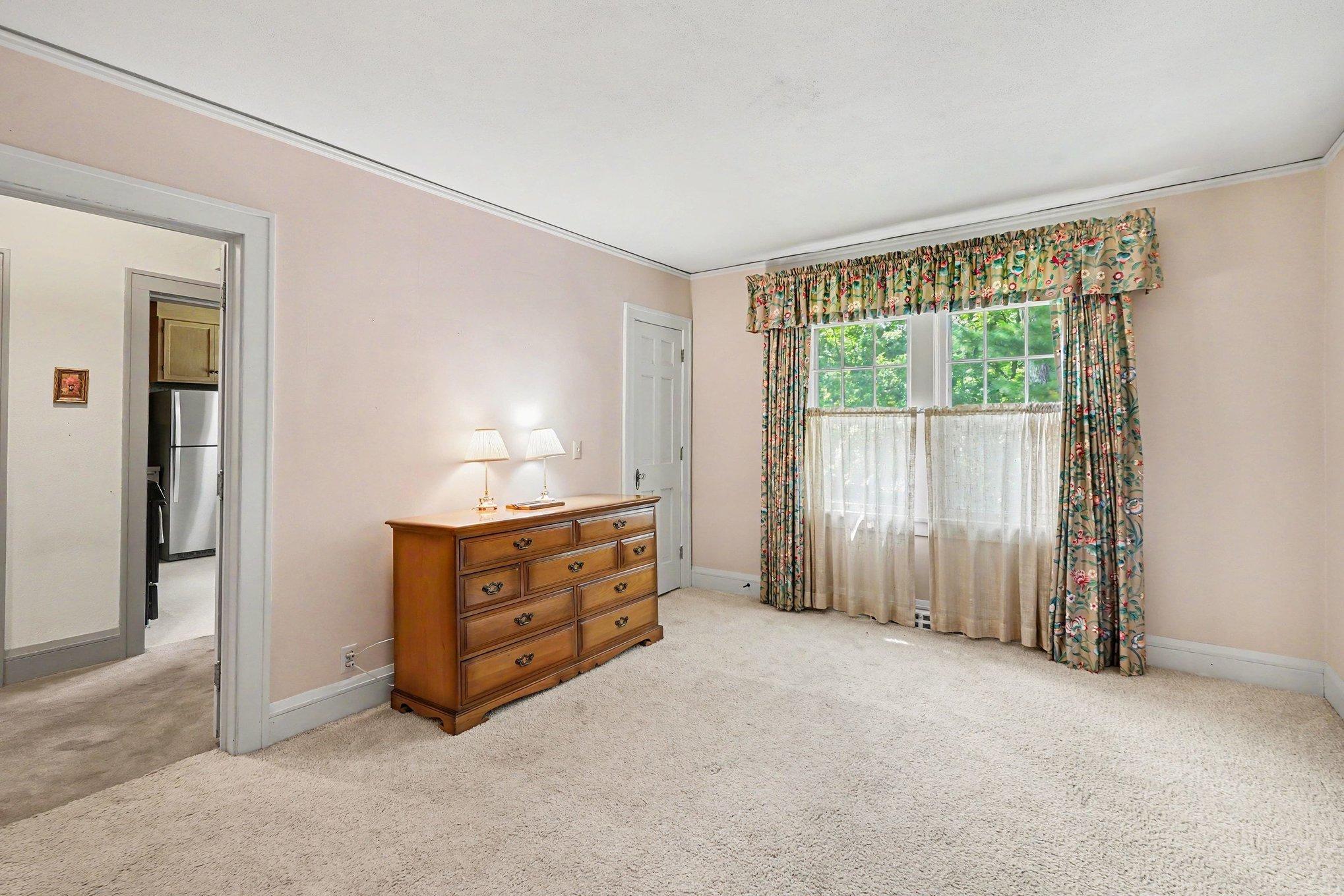 7017 Valley View Road Property Photo 13