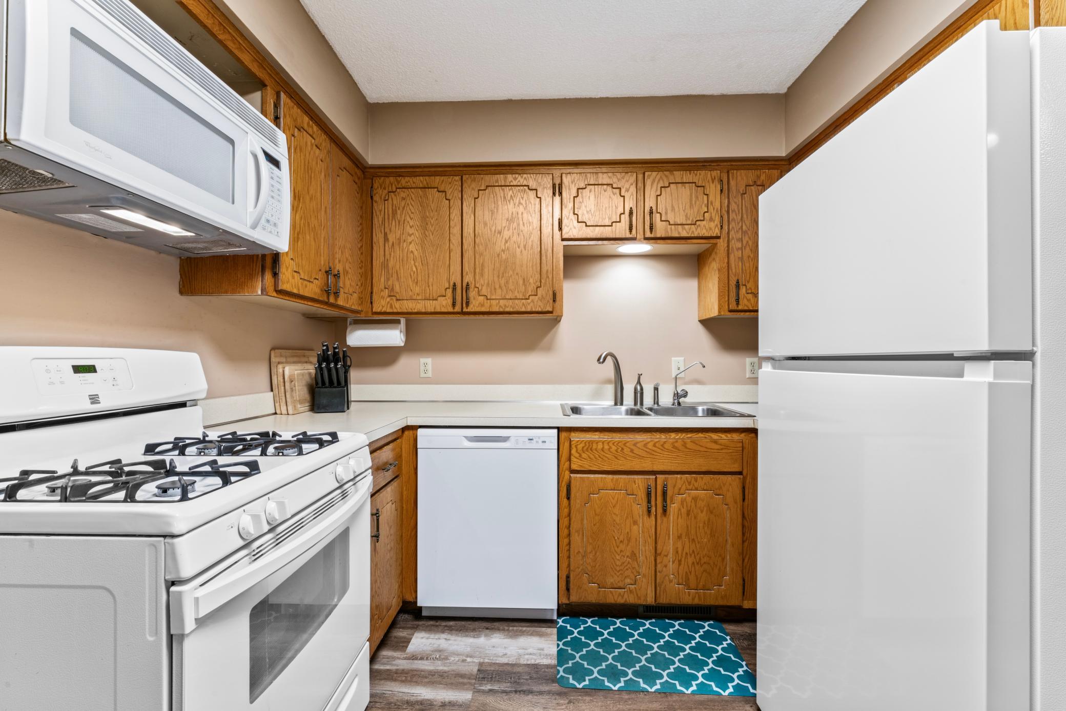 1168 Highland Avenue Property Photo 8