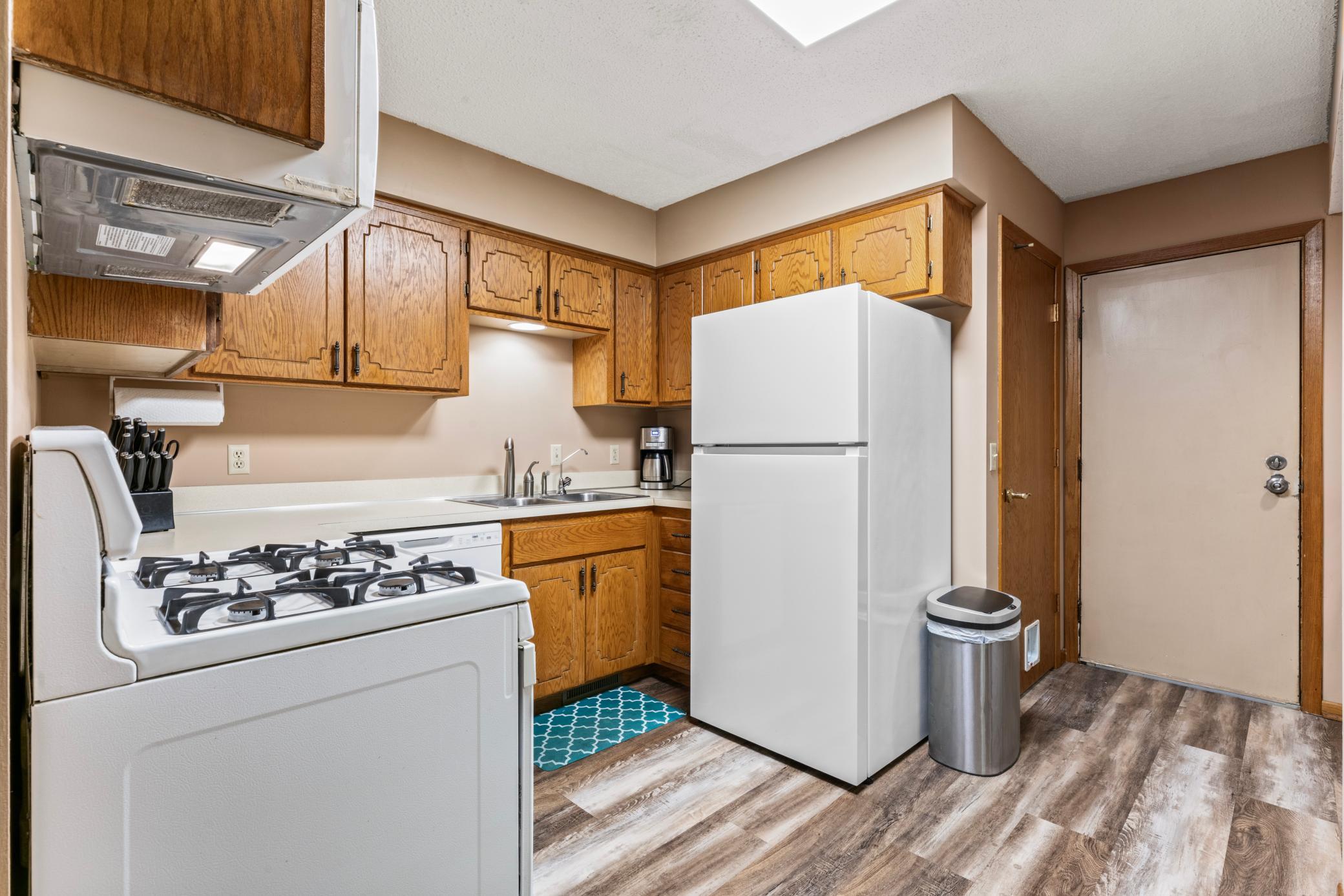 1168 Highland Avenue Property Photo 10
