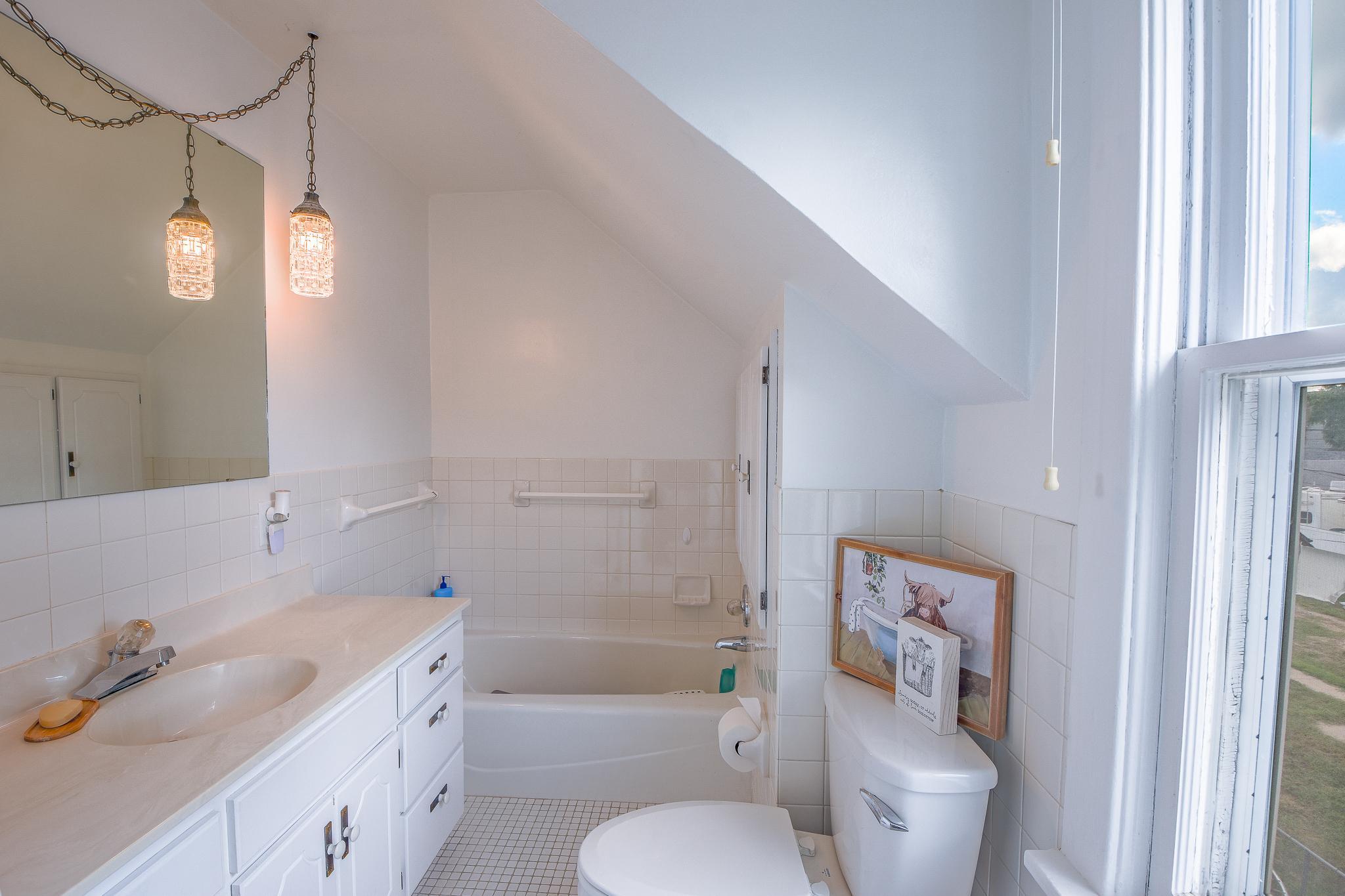 814 Mckinley Place S Property Photo 21