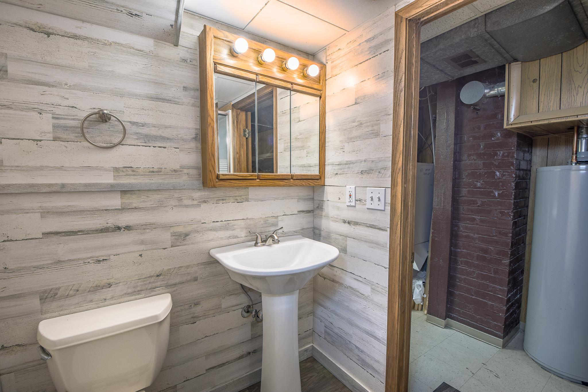 814 Mckinley Place S Property Photo 32