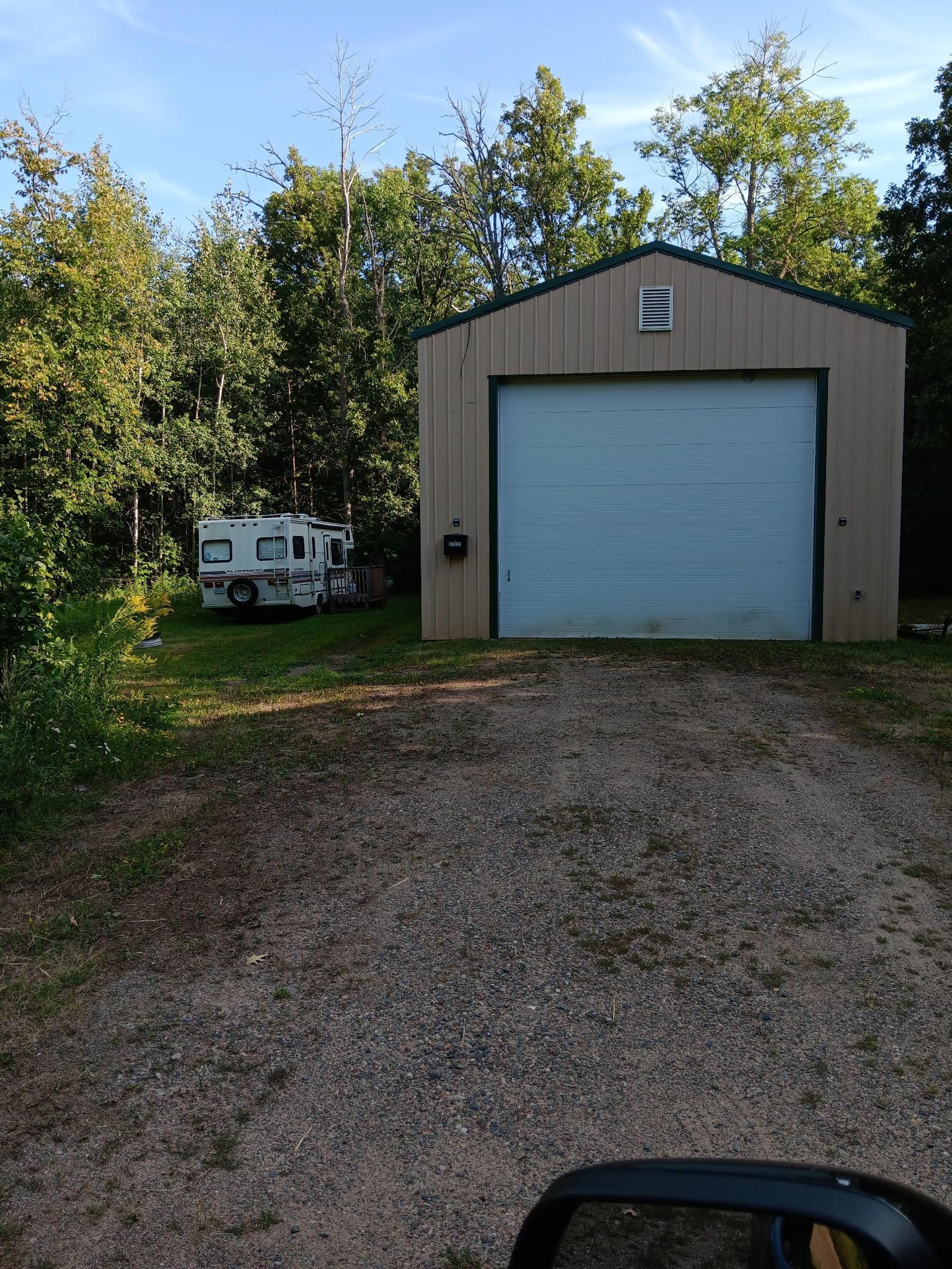 27521 Gateway Road Property Photo 2