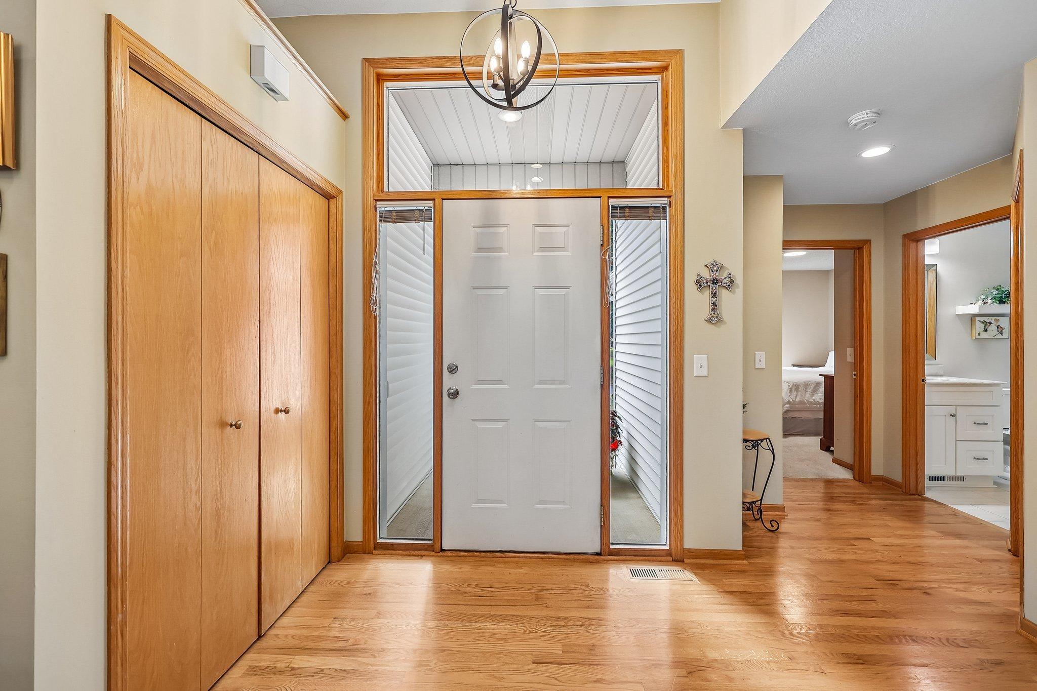 961 Coneflower Court Property Photo 4